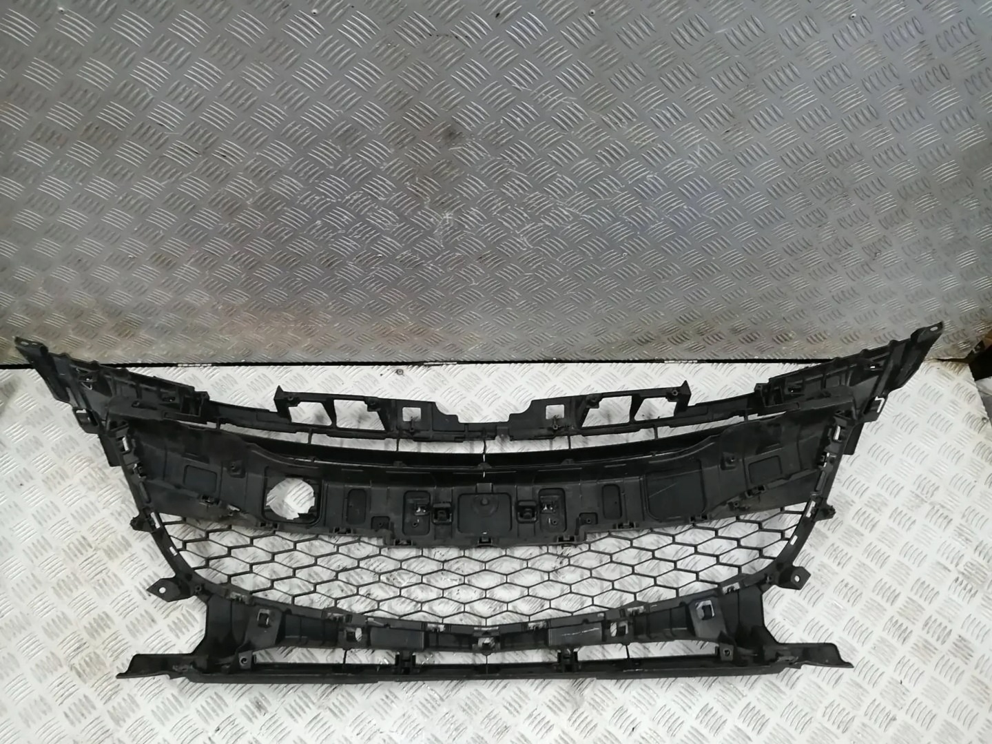 Mazda 3 BL Kühlergrill FRONTGRILL Kühlergitter BHB6501T2 - Thumbnail 6
