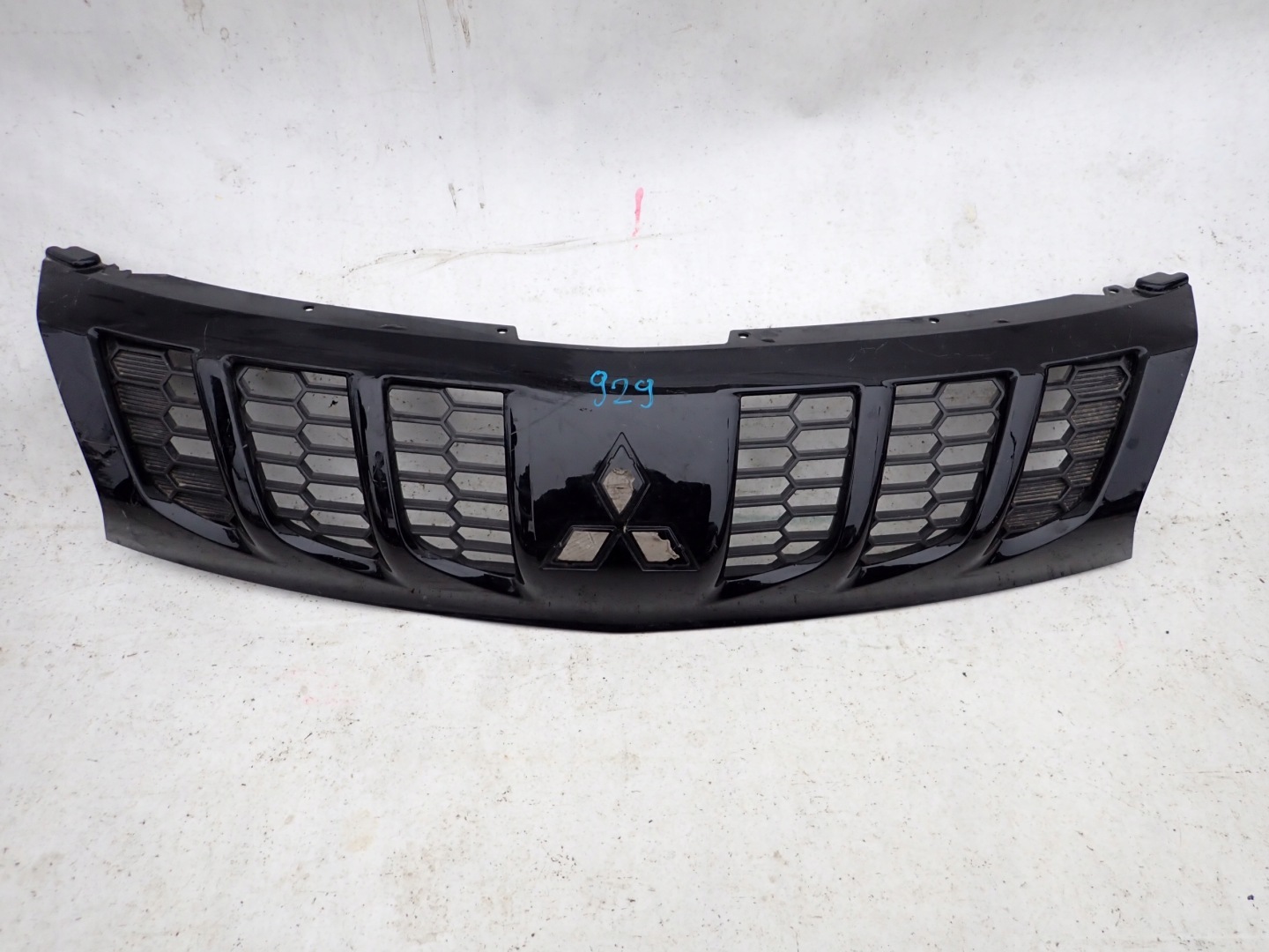 Mitsubishi L200 K60T Kühlergrill FRONTGRILL Kühlergitter 7450A952 - Thumbnail 1