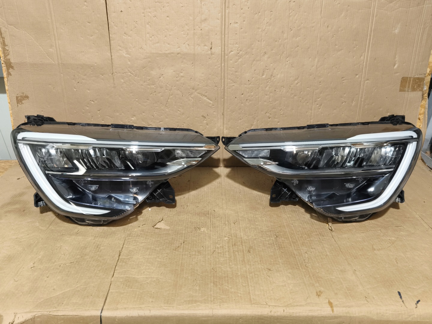 Frontscheinwerfer Renault Arkana RJL 260107780R LED Links Scheinwerfer Headlight - Thumbnail 1