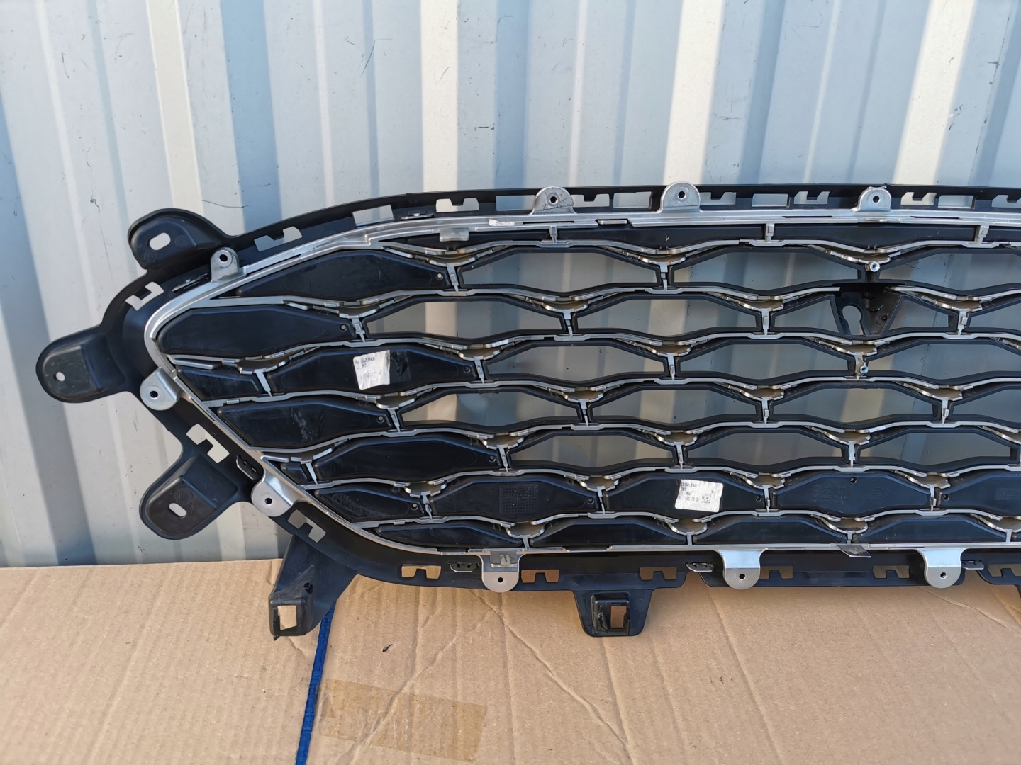Ford Kuga III Mk3 Kühlergrill FRONTGRILL Kühlergitter LV4B8200VBAX - Thumbnail 10