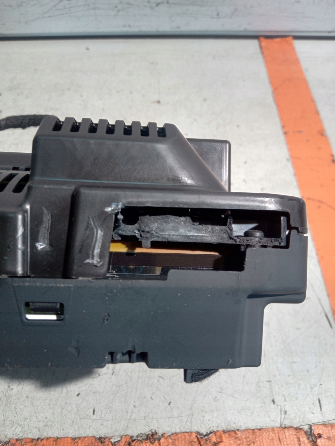 Audi Q2 81A920790B Screen Kombiinstrument Tacho - Thumbnail 4