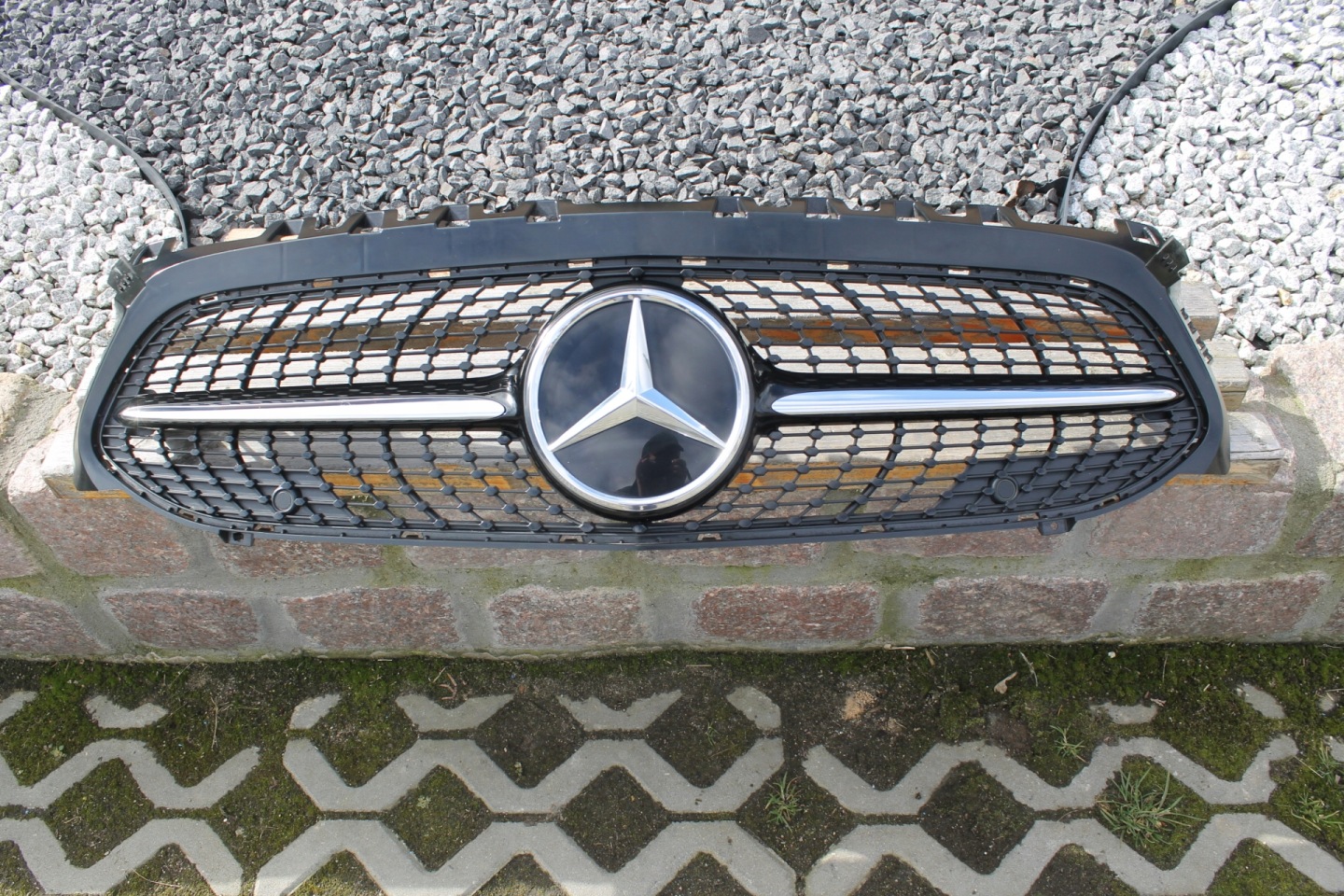 Mercedes-Benz C-Klasse W202 Kühlergrill FRONTGRILL Kühlergitter A2478882900 - Thumbnail 1