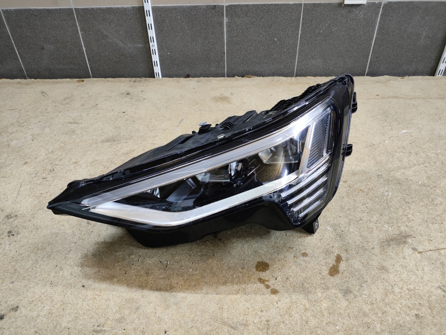 Frontscheinwerfer Audi e-tron 4KE941039 LED Links Scheinwerfer Headlight - Thumbnail 1