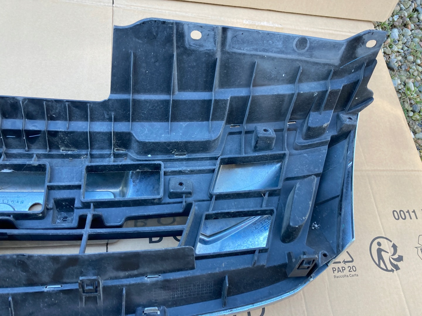 Isuzu D-Max I Kühlergrill FRONTGRILL Kühlergitter - Thumbnail 11