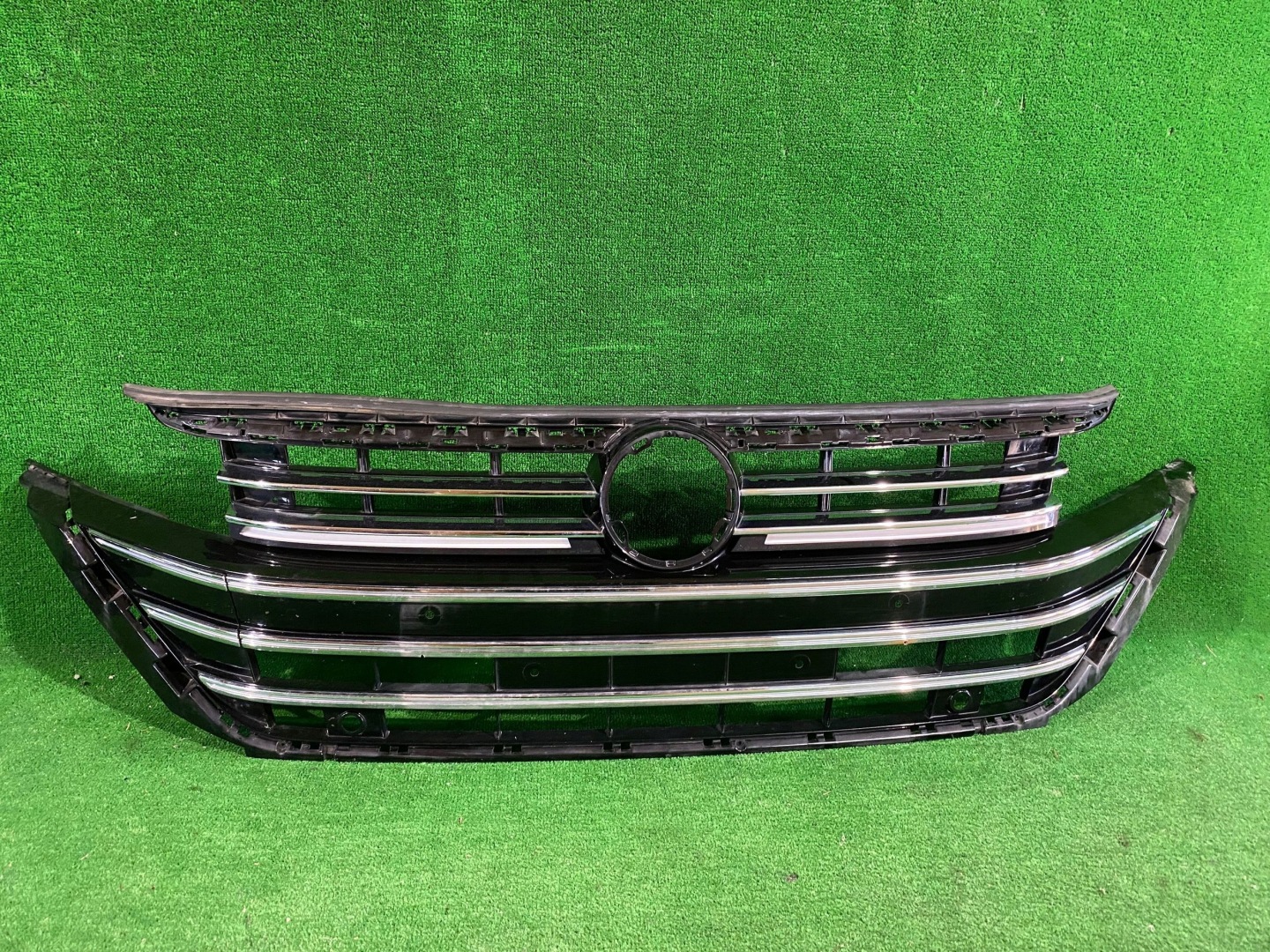 VW Arteon 3H Kühlergrill FRONTGRILL Kühlergitter - Thumbnail 1