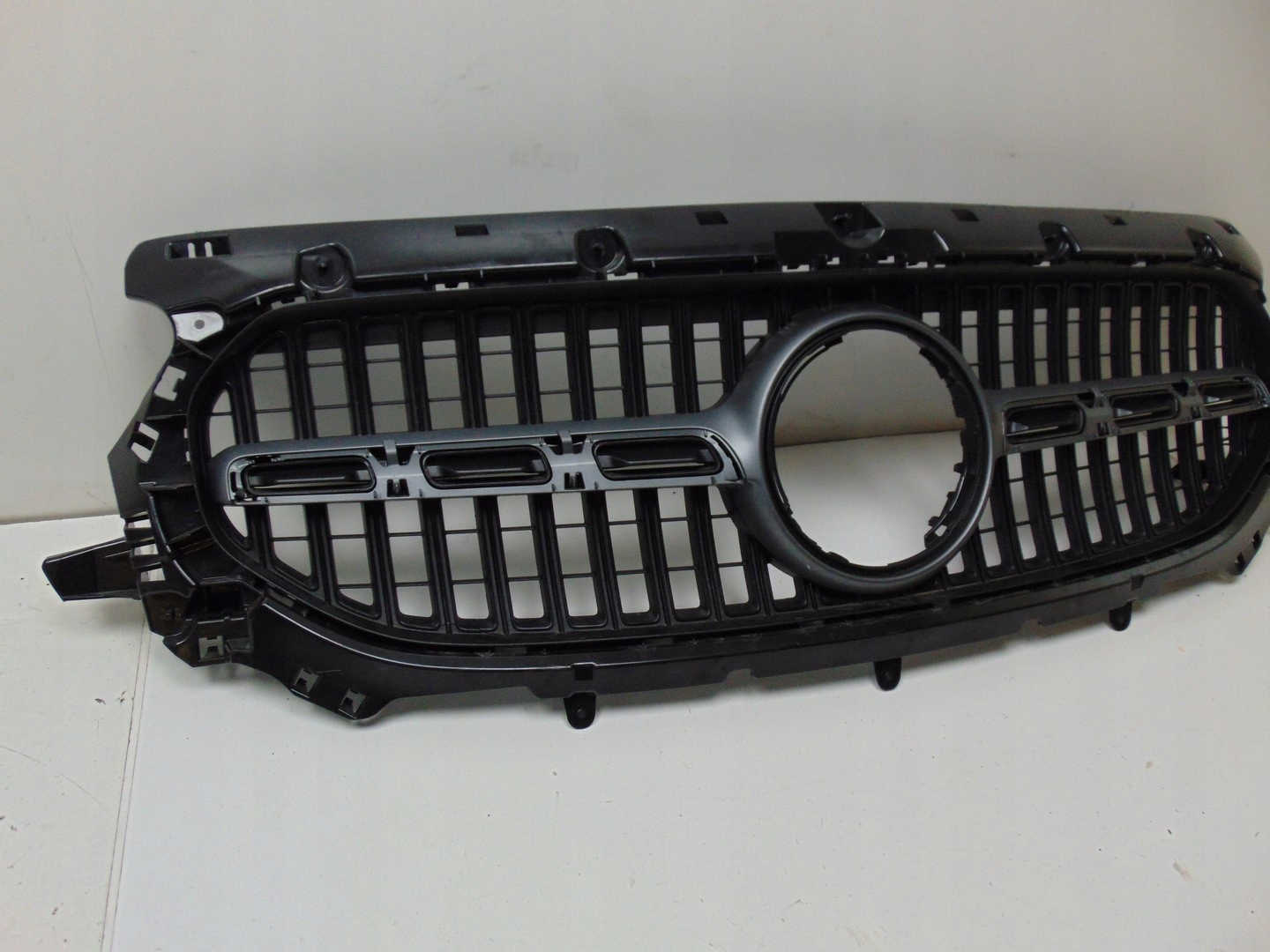 Mercedes-Benz GLA W156 Kühlergrill FRONTGRILL Kühlergitter A2478880802 - Thumbnail 4