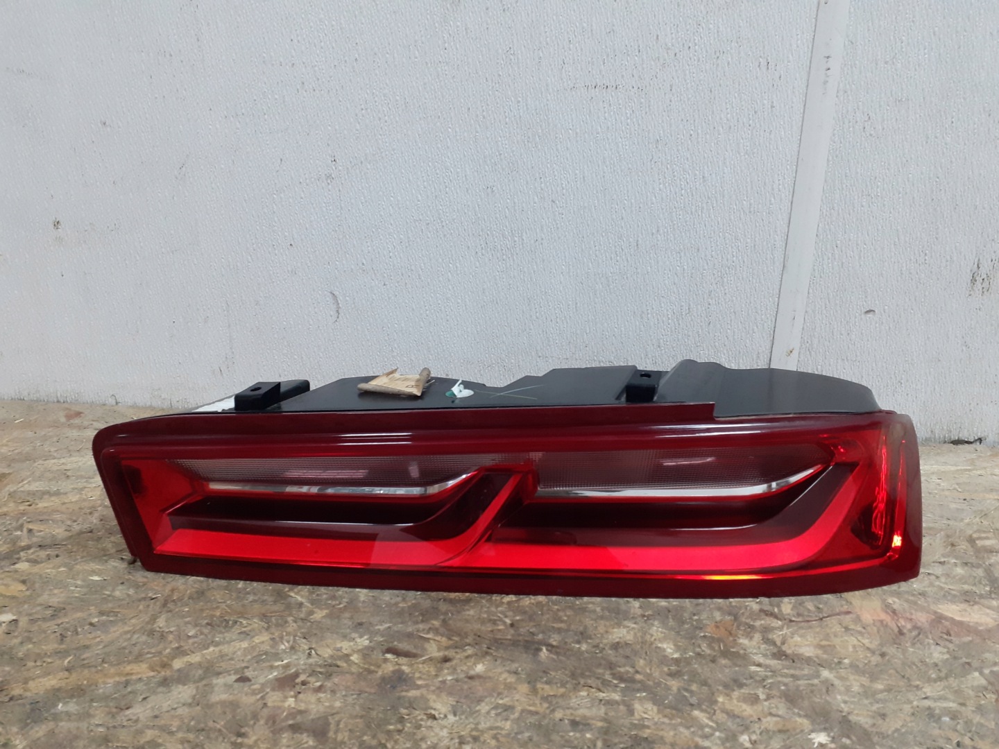 Chevrolet Camaro A1XC Rückleuchte Rearlamp - Thumbnail 1