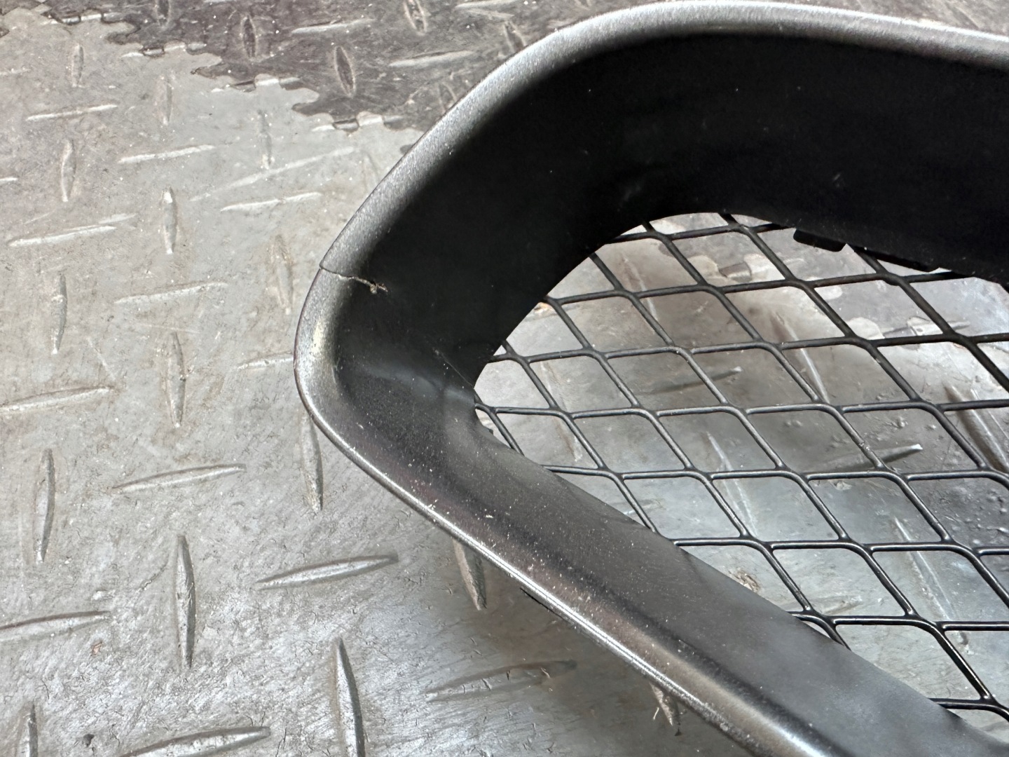 Subaru Impreza BL Kühlergrill FRONTGRILL Kühlergitter 91121FE110 - Thumbnail 9