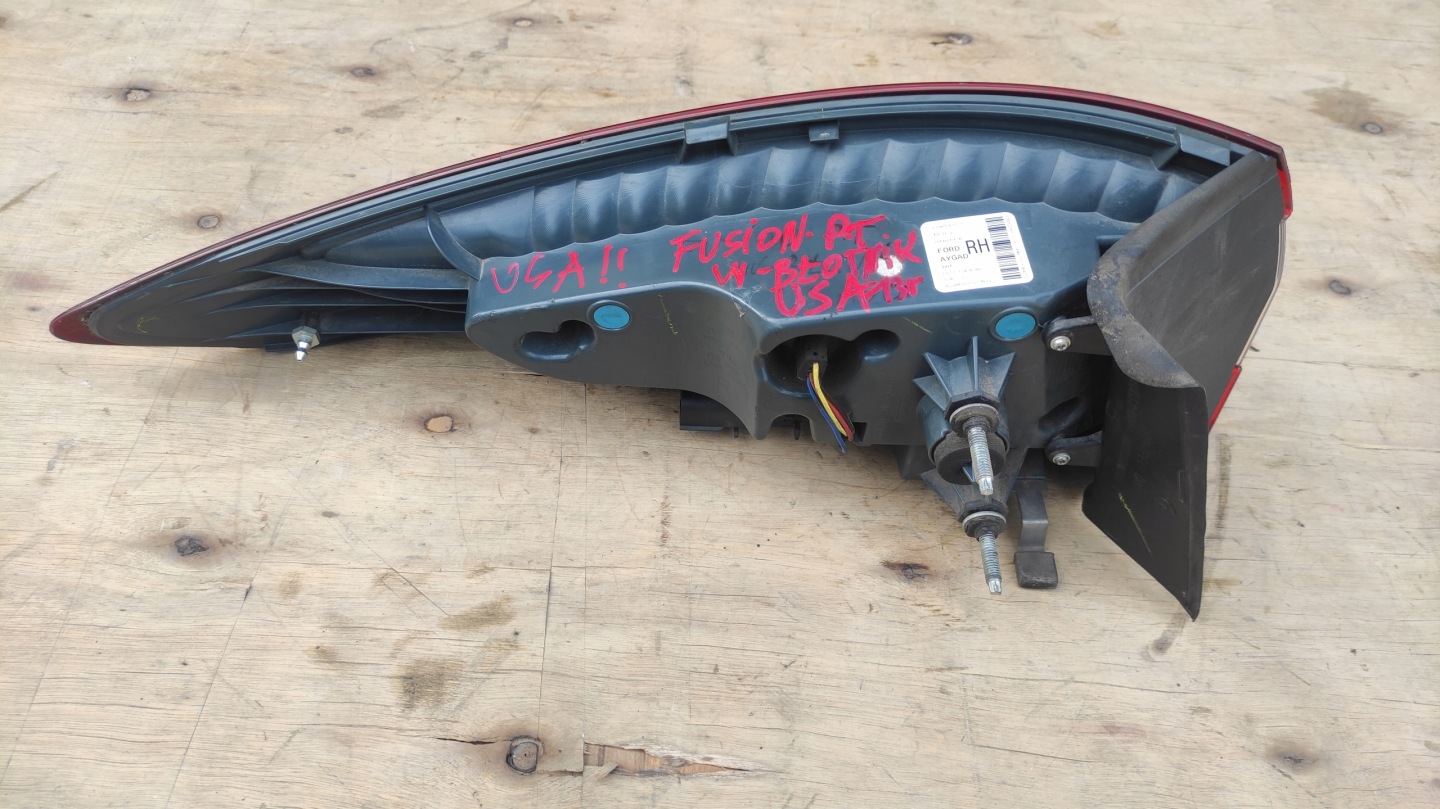 Ford Fusion Rückleuchte DS7313404AH Rearlamp - Thumbnail 9