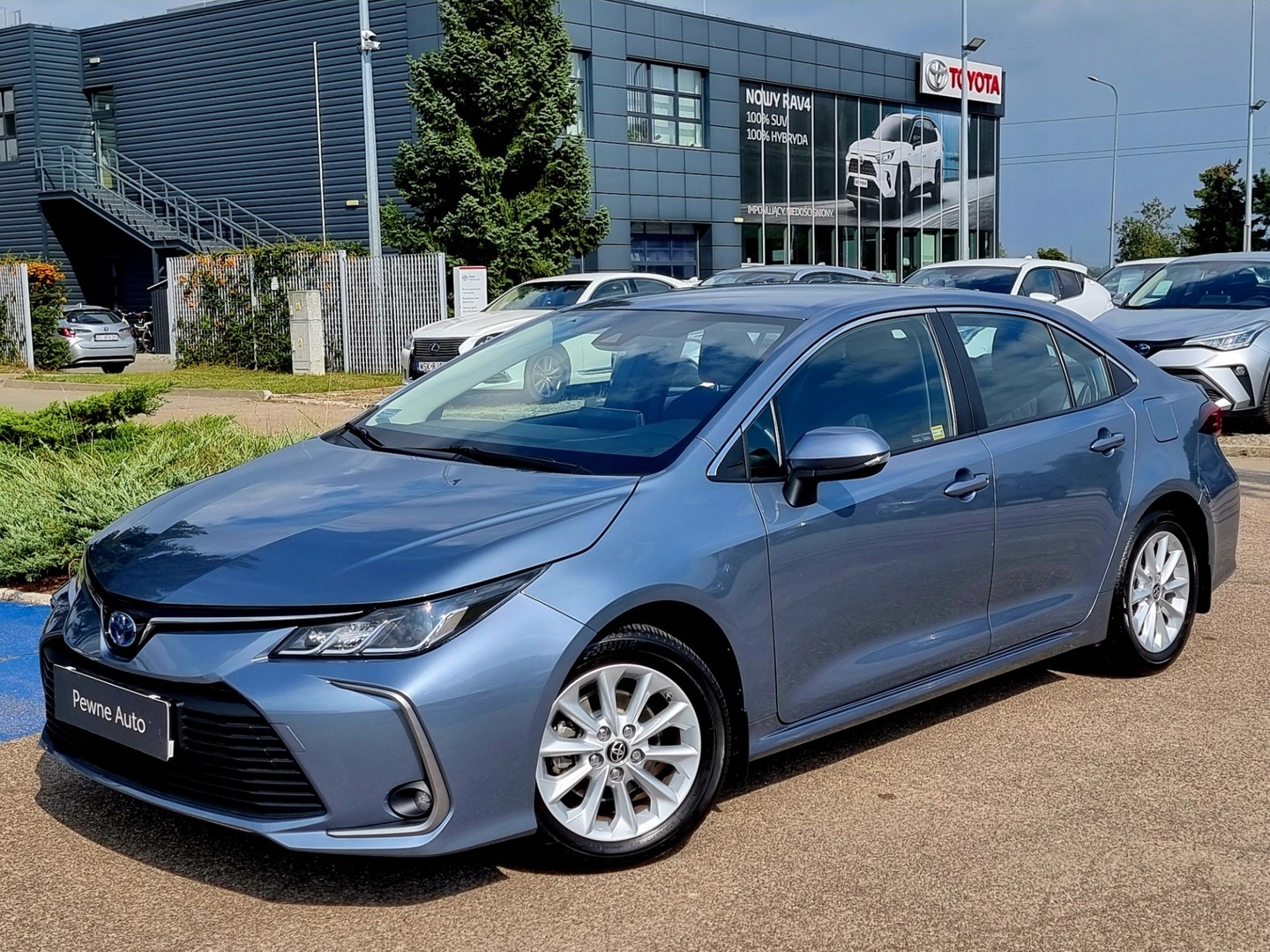 Toyota Corolla XII Sedan 1.8 Hybrid 122KM 2022