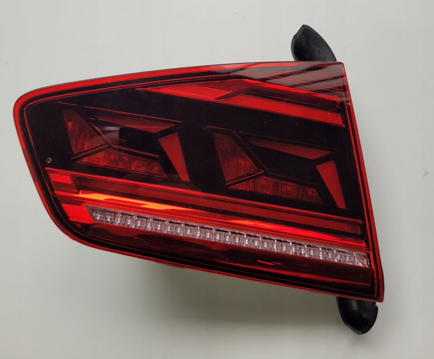 VW Passat B8 Rückleuchte 3G5945307F Rearlamp - Thumbnail 1