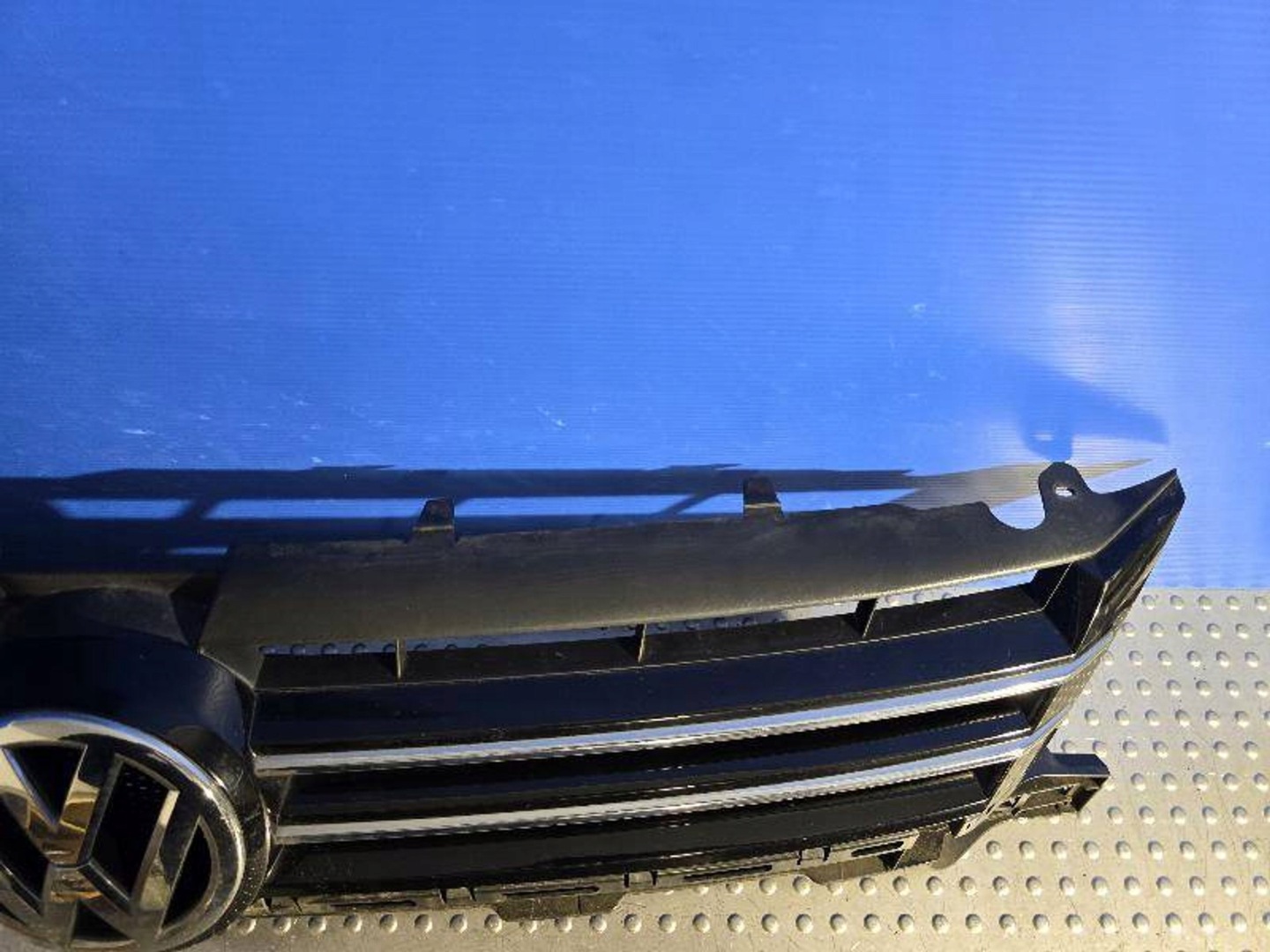 VW Caddy Kühlergrill FRONTGRILL Kühlergitter 2K5853651 - Thumbnail 8