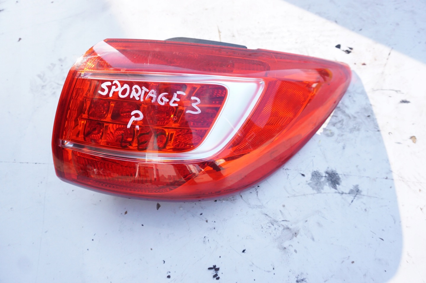 Kia Sportage JA Rückleuchte Rearlamp - Image 1
