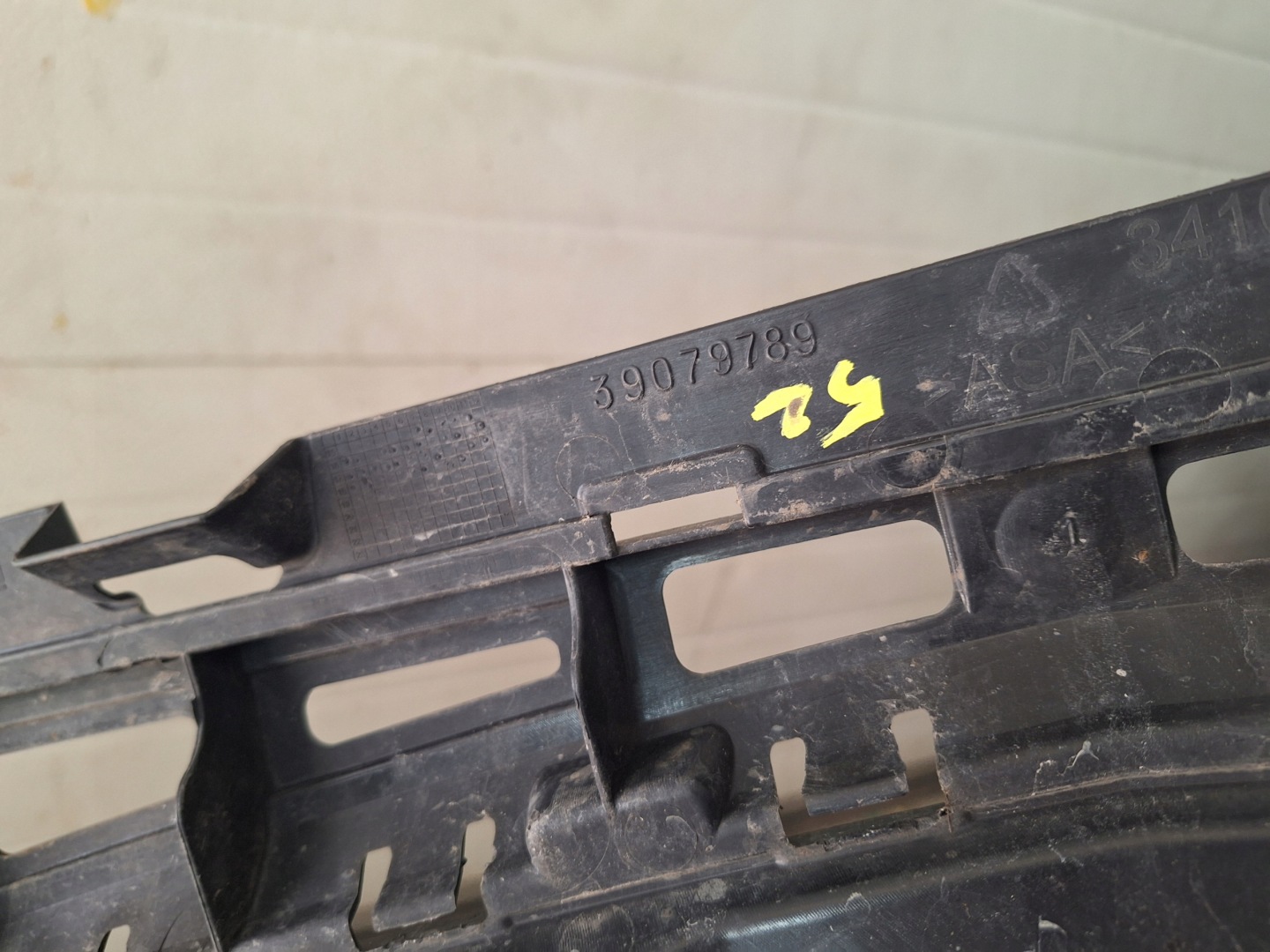 Opel Zafira Kühlergrill FRONTGRILL Kühlergitter 39079789 - Thumbnail 3