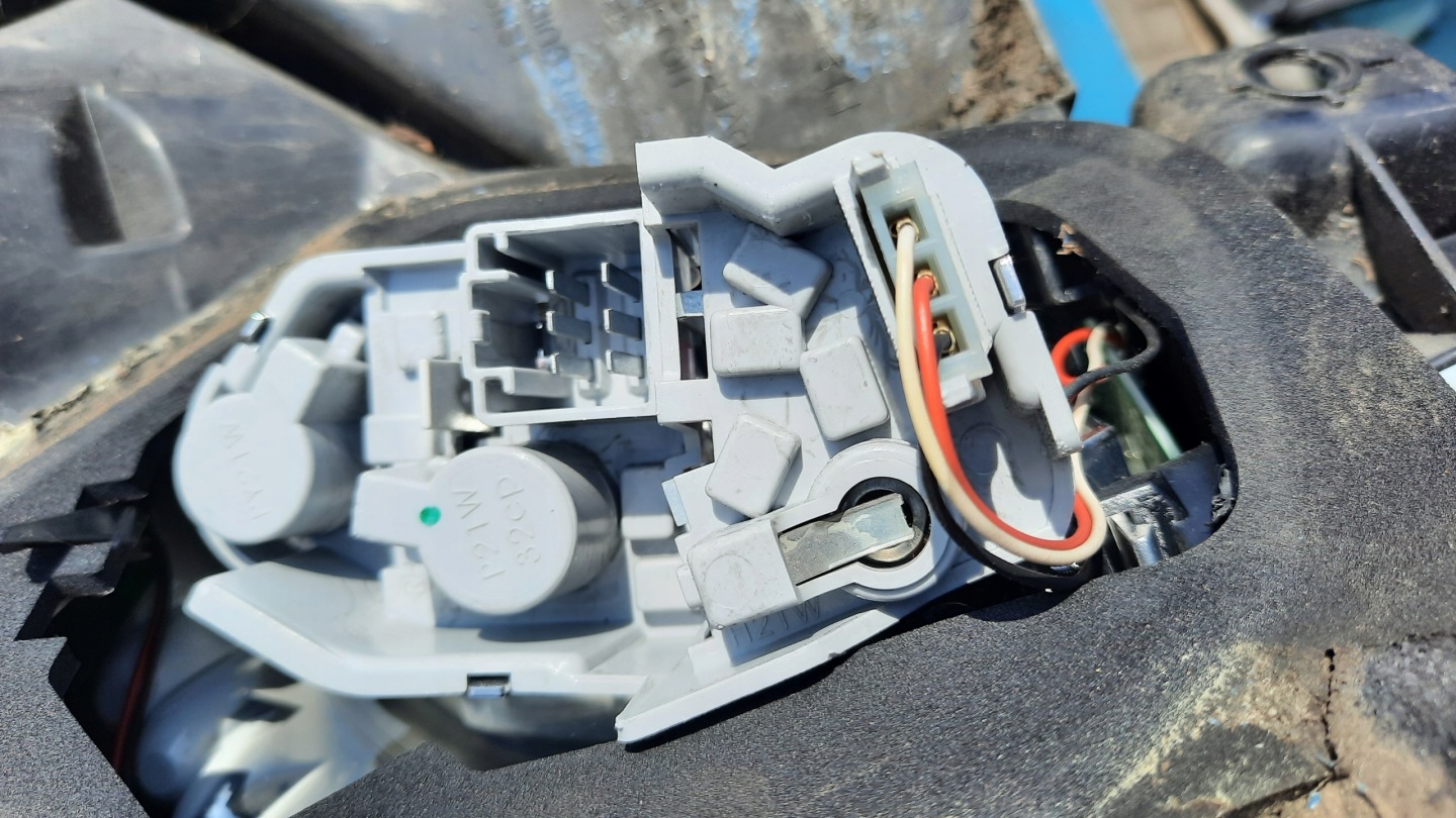 Volvo S60/V60 V60 Rückleuchte 31214964 Rearlamp - Thumbnail 9