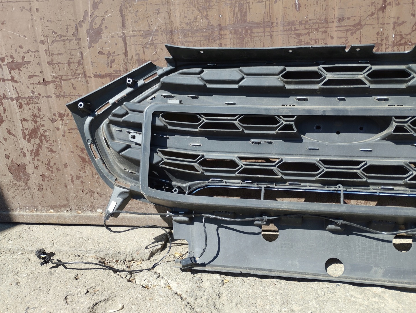 Ford EcoSport Kühlergrill FRONTGRILL Kühlergitter GN1517B968EW - Thumbnail 8