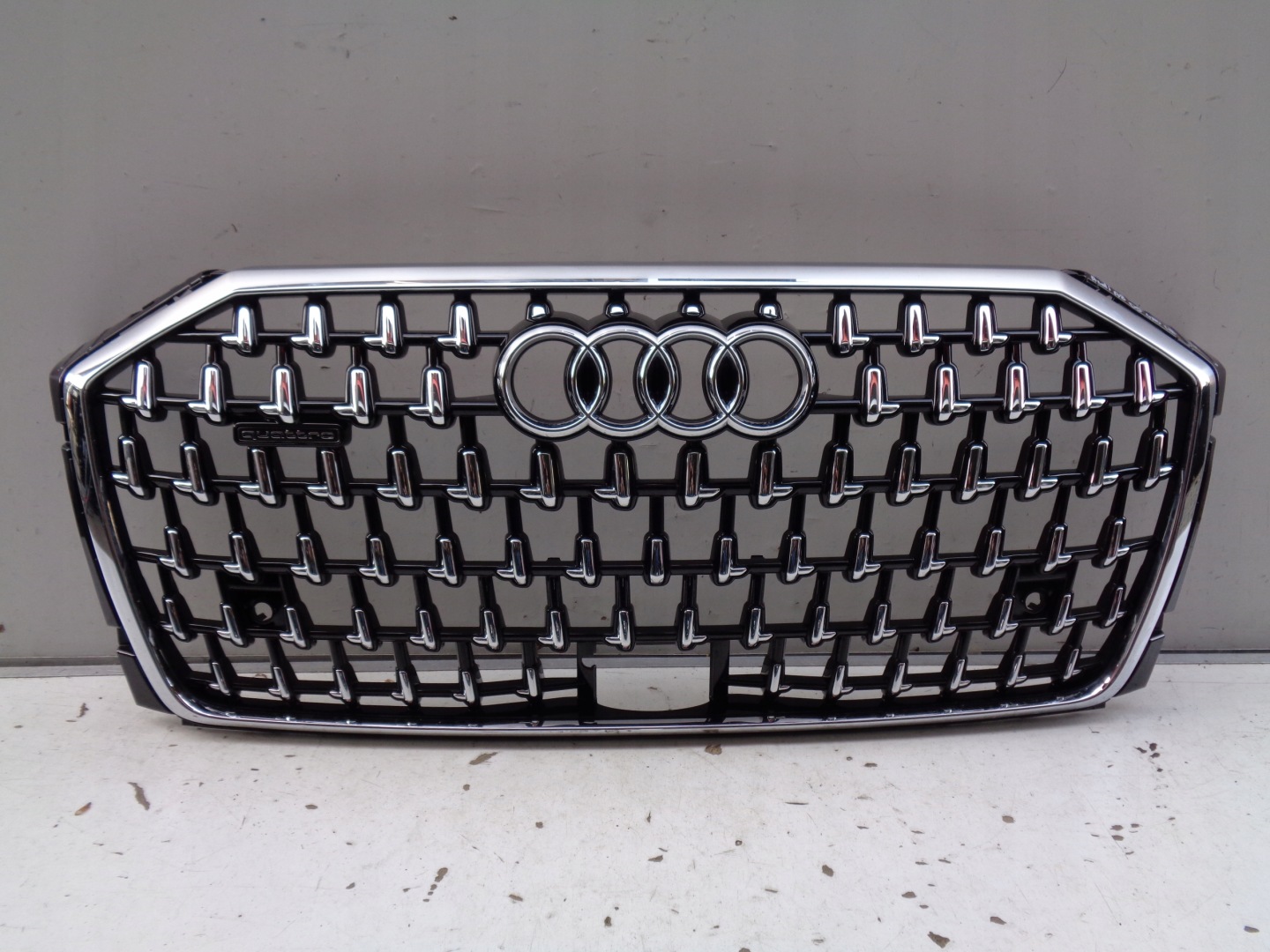 Audi A8 Kühlergrill FRONTGRILL Kühlergitter 4N0853651AA - Thumbnail 1
