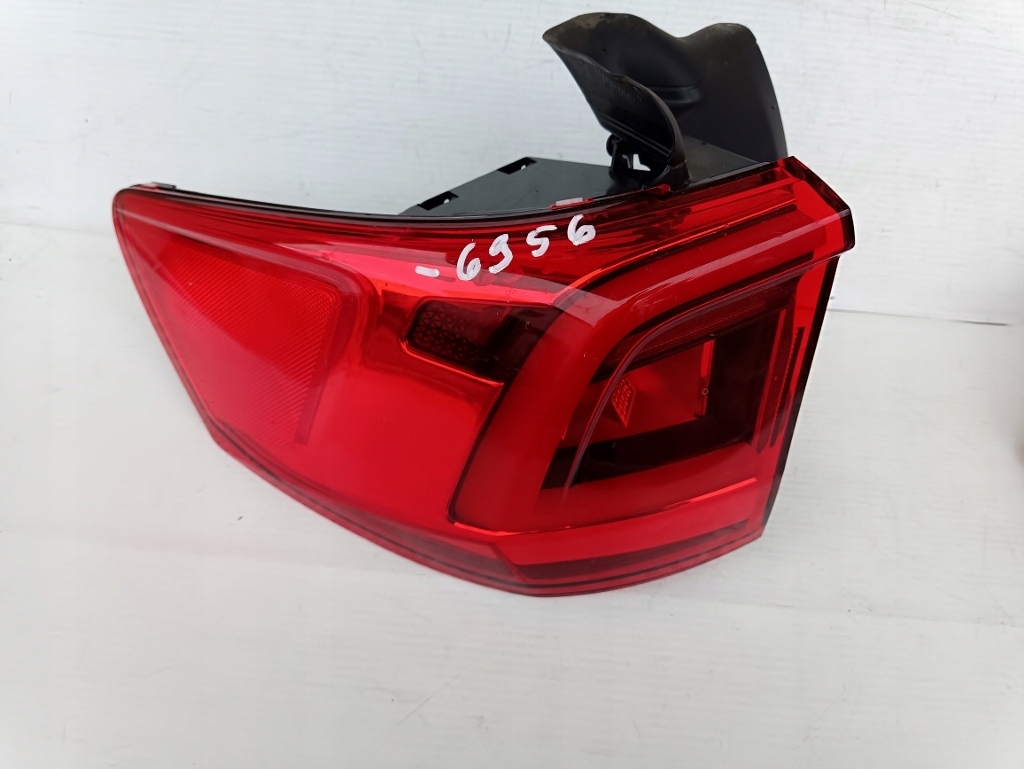 SEAT Tarraco Leon IV 5F Rückleuchte 5FJ945091 Rearlamp - Thumbnail 6