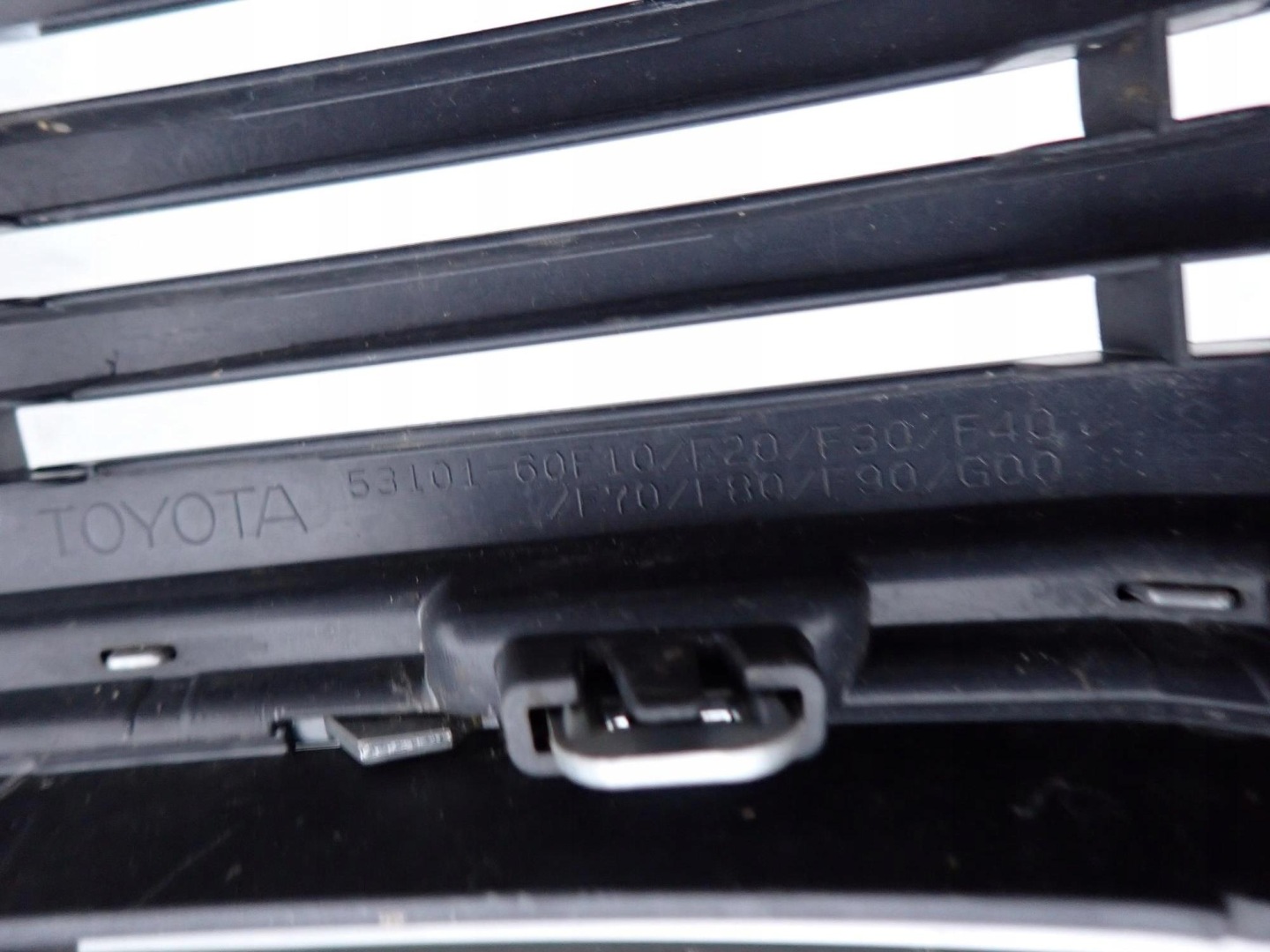 Toyota Land Cruiser J7/J9/J12/J15/J25 J15 Kühlergrill FRONTGRILL 5310160F10 - Thumbnail 12