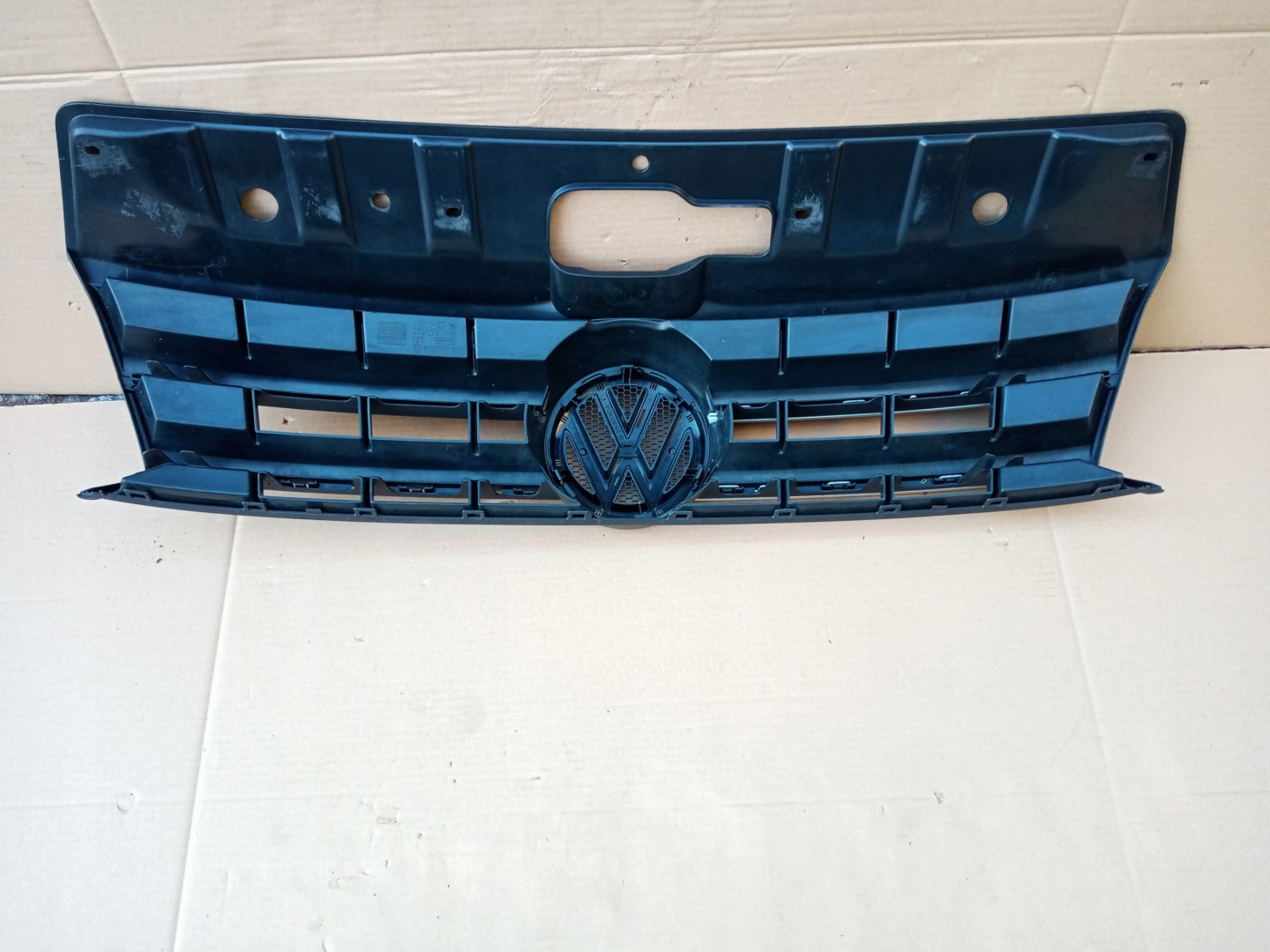 VW Amarok 2HH Kühlergrill FRONTGRILL Kühlergitter 2HH853653 - Thumbnail 7