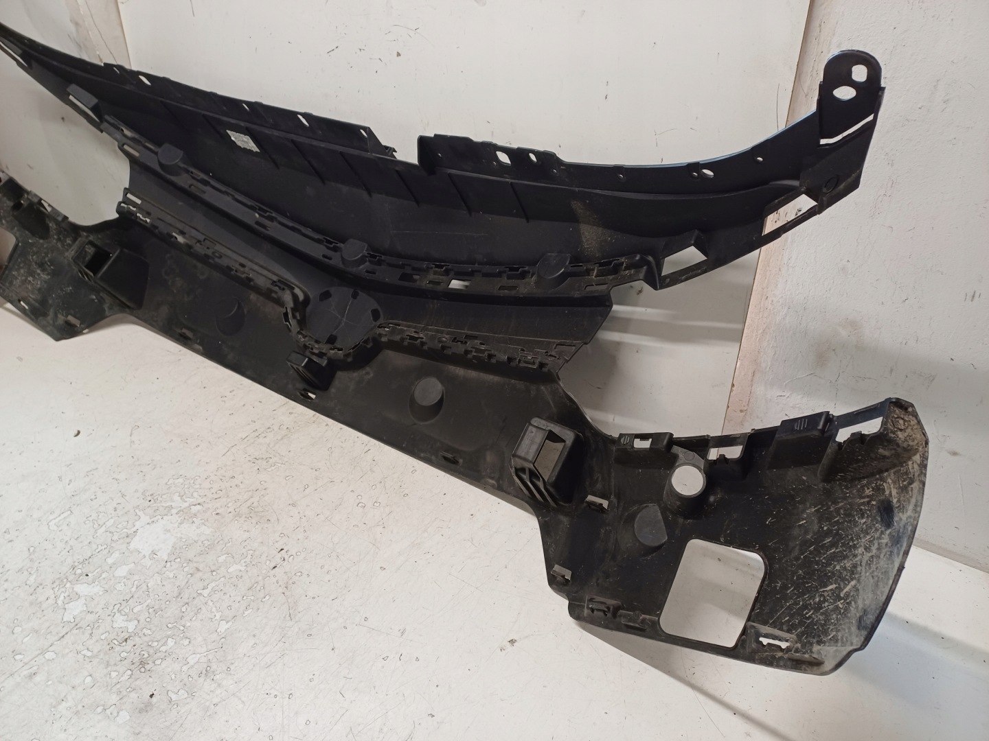 Toyota Verso AR2 Kühlergrill FRONTGRILL Kühlergitter 836021880R - Thumbnail 7