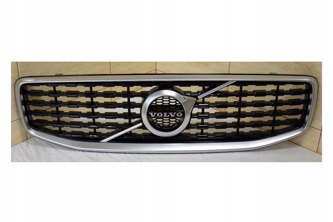 Volvo S60/V60 S60 Kühlergrill FRONTGRILL Kühlergitter 32132229 - Thumbnail 1