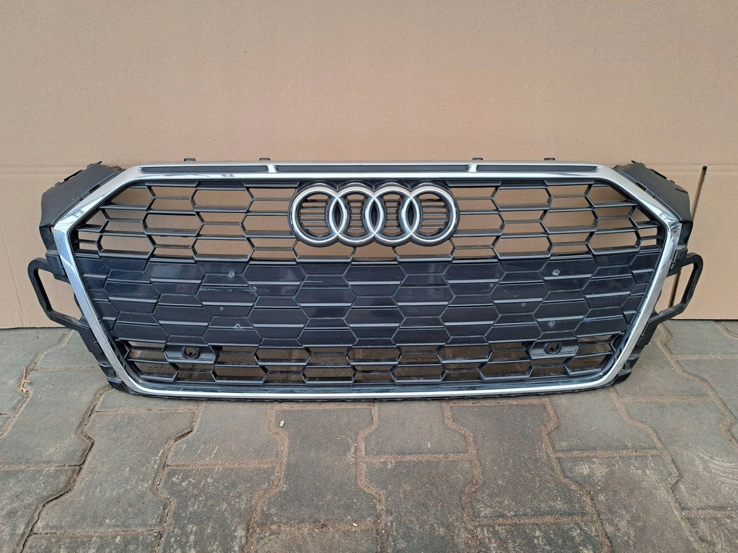 Audi A5 Kühlergrill FRONTGRILL Kühlergitter 8W6853651BE - Thumbnail 1