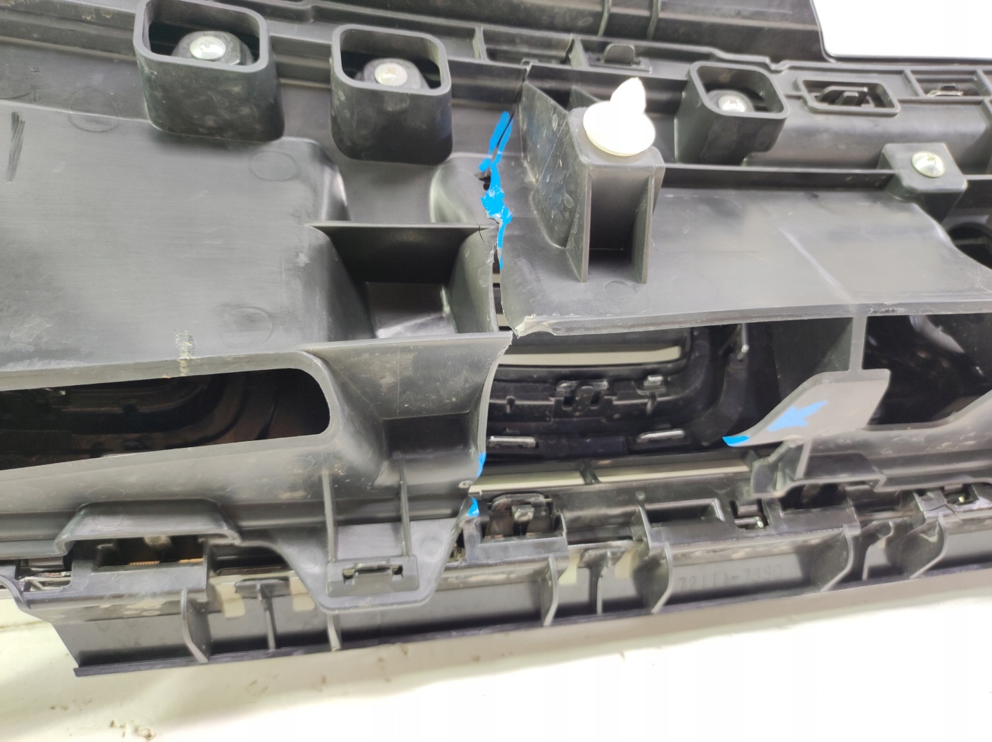 Suzuki Ignis I FH Kühlergrill FRONTGRILL Kühlergitter 7214173S07214 - Thumbnail 9