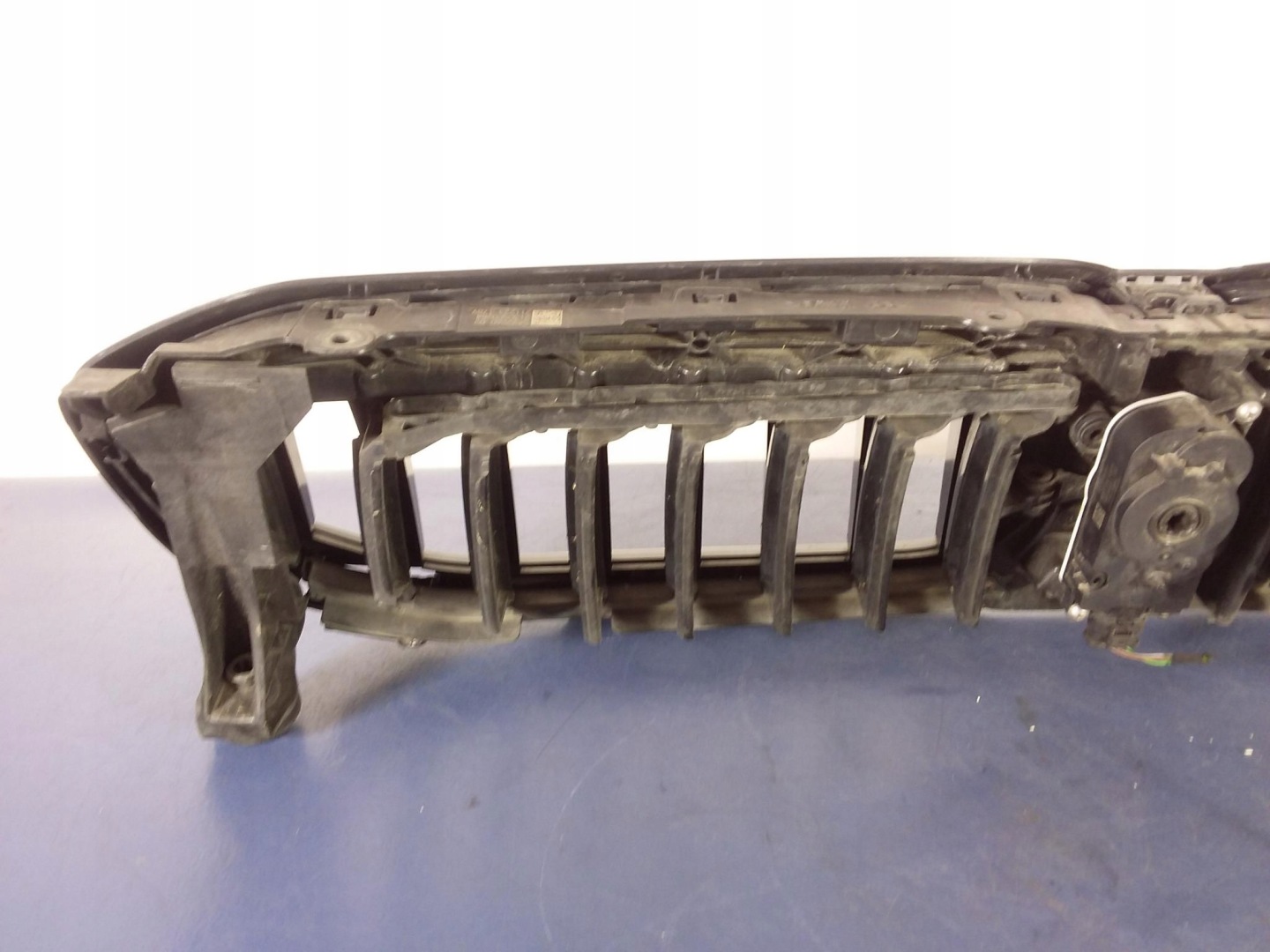 BMW 3 G21 Kühlergrill FRONTGRILL Kühlergitter 5A22C60 - Thumbnail 6