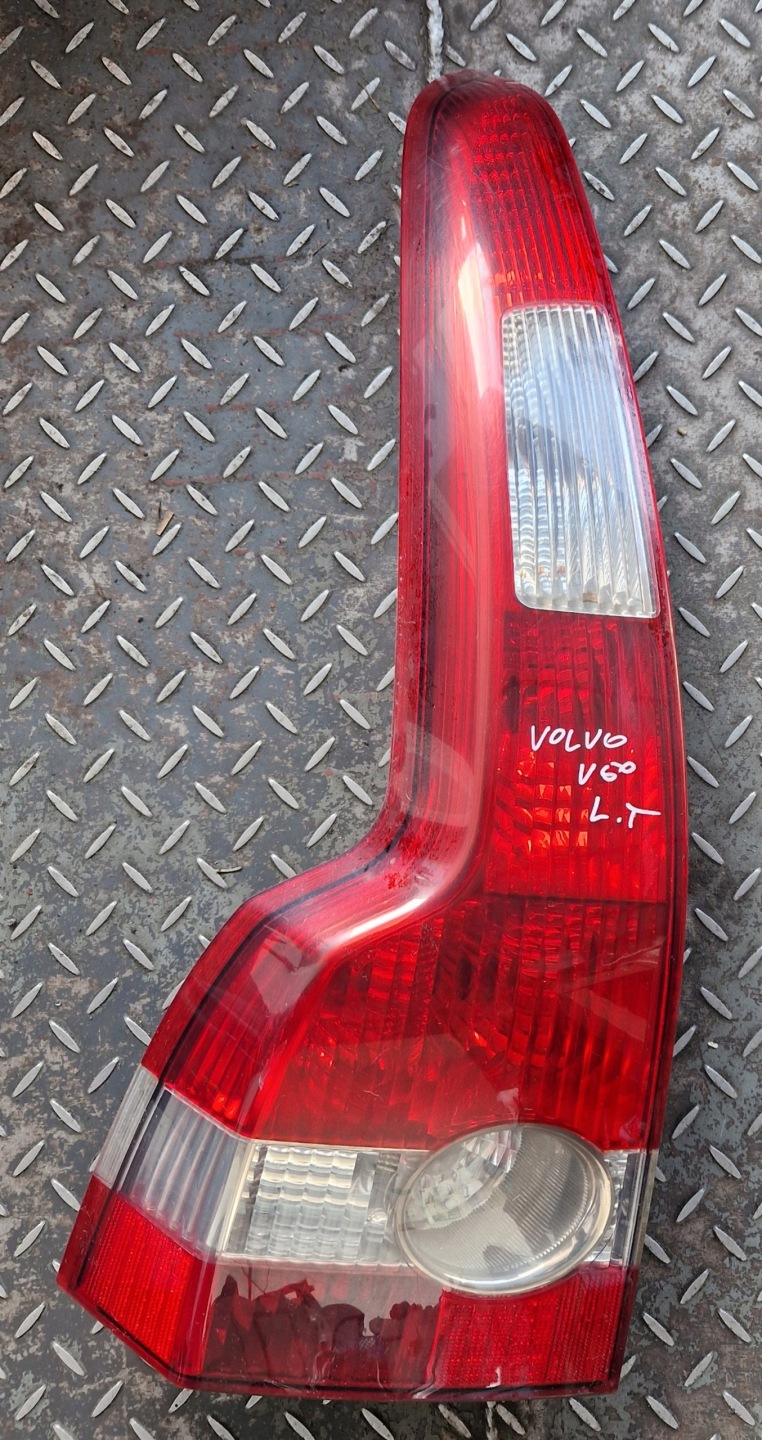 Volvo S40/S50/V40/V50 V50 Rückleuchte Rearlamp - Thumbnail 1