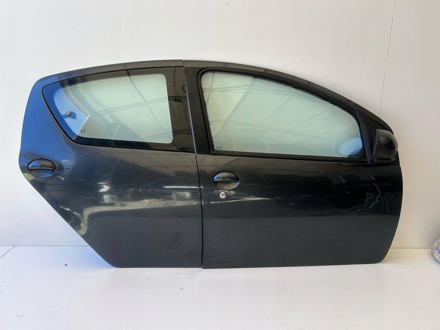 Toyota Aygo AB7 Tür Vorne Rechts Door Porta Porte - Thumbnail 1