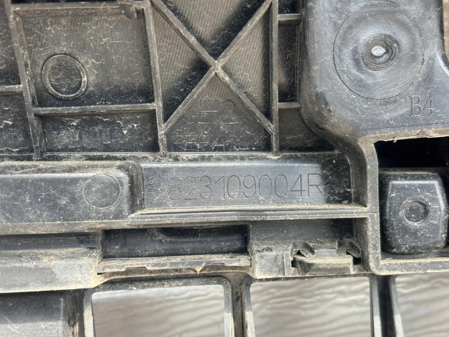 Renault Master II Kühlergrill FRONTGRILL Kühlergitter 623109004R - Thumbnail 9
