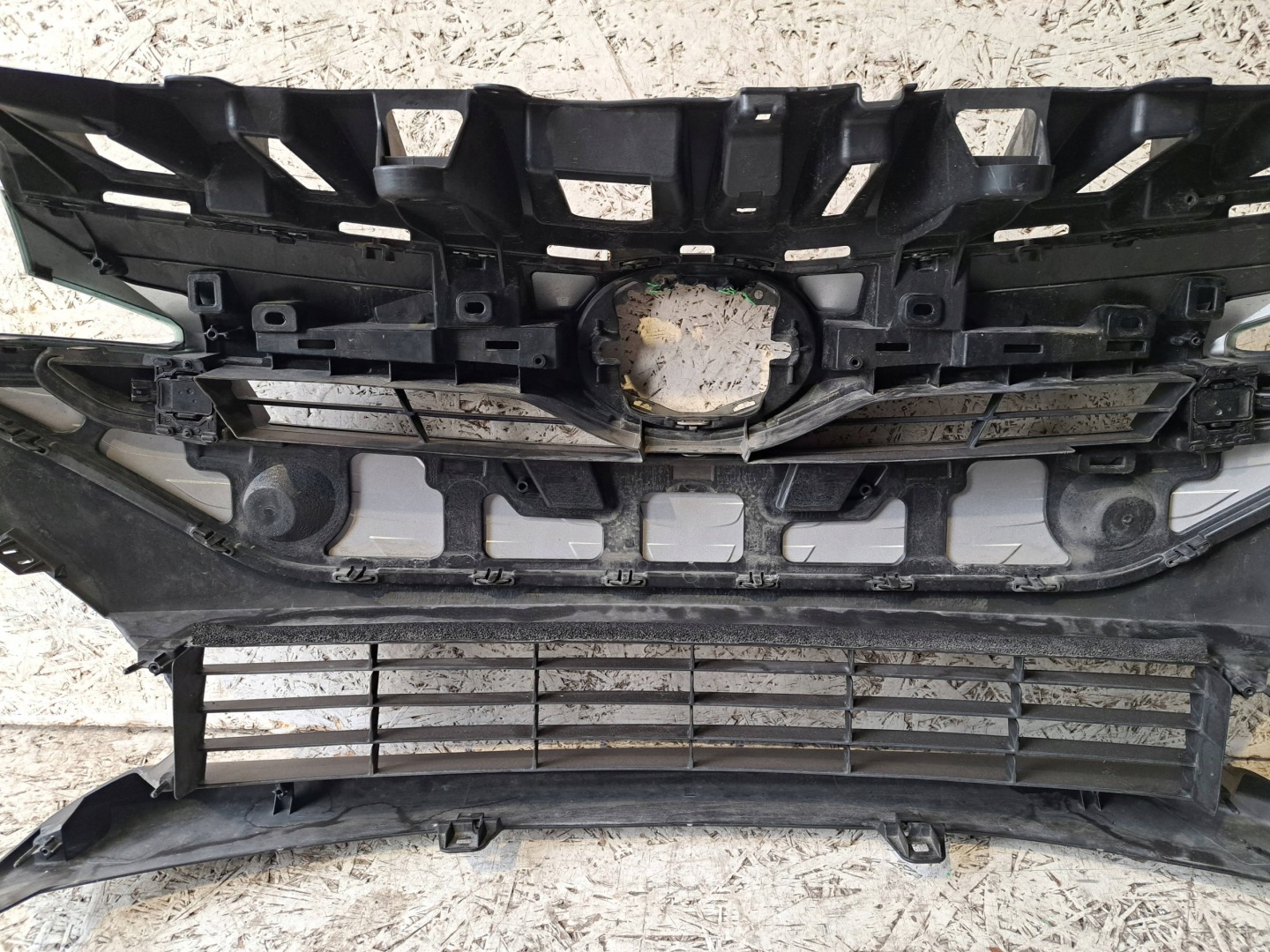 Toyota Prius HW2 Kühlergrill FRONTGRILL Kühlergitter - Thumbnail 7