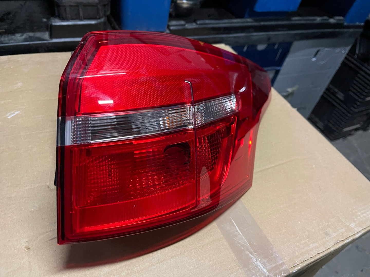 Ford Focus III Mk3 Rückleuchte F1EB13404EBRH Rearlamp - Thumbnail 8