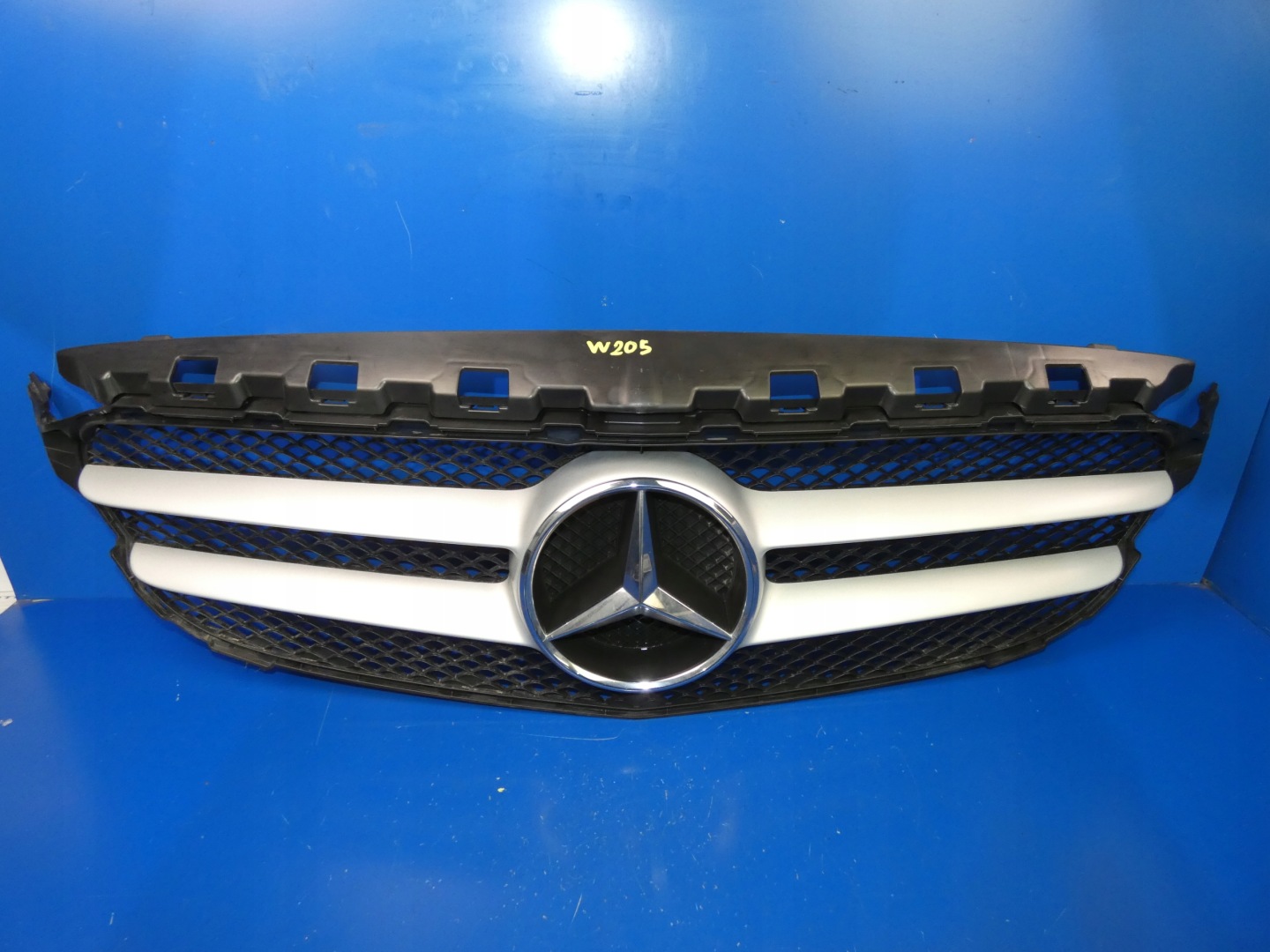 Mercedes-Benz C-Klasse W205 Kühlergrill FRONTGRILL Kühlergitter - Thumbnail 1