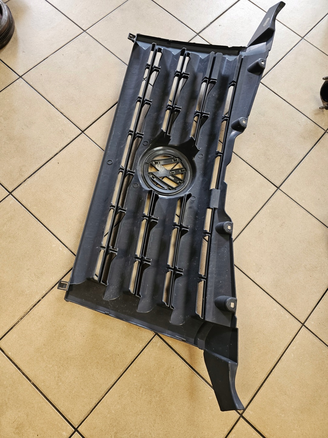 VW Crafter Kühlergrill FRONTGRILL Kühlergitter 52E085365 - Thumbnail 6