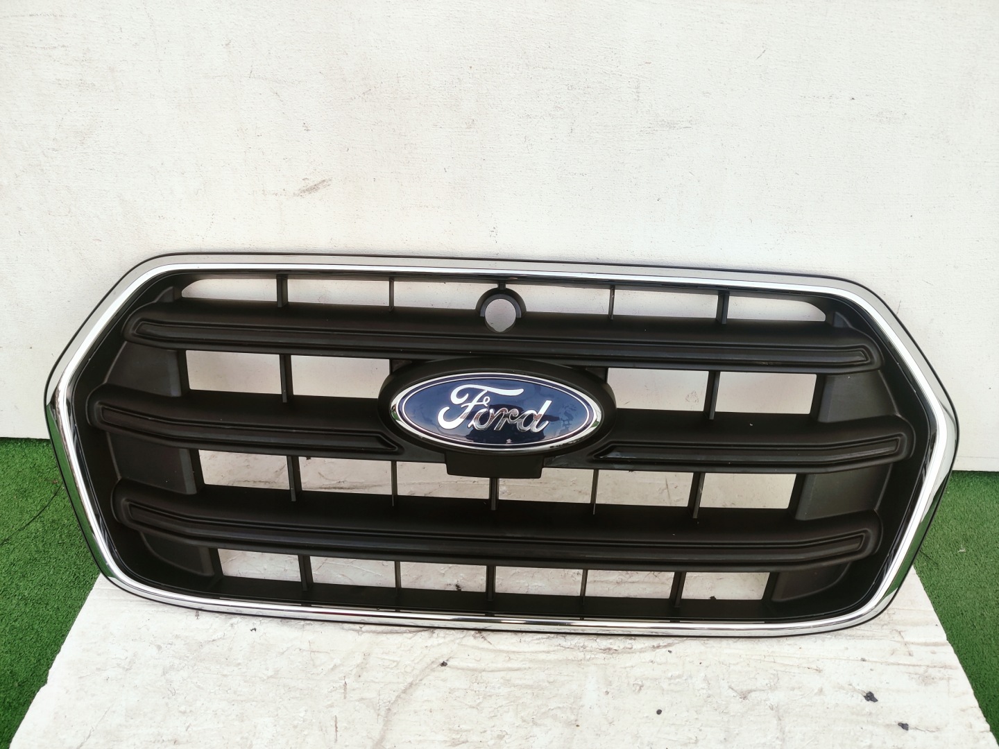 Ford Transit VII Kühlergrill FRONTGRILL Kühlergitter KK3117B968C - Thumbnail 1