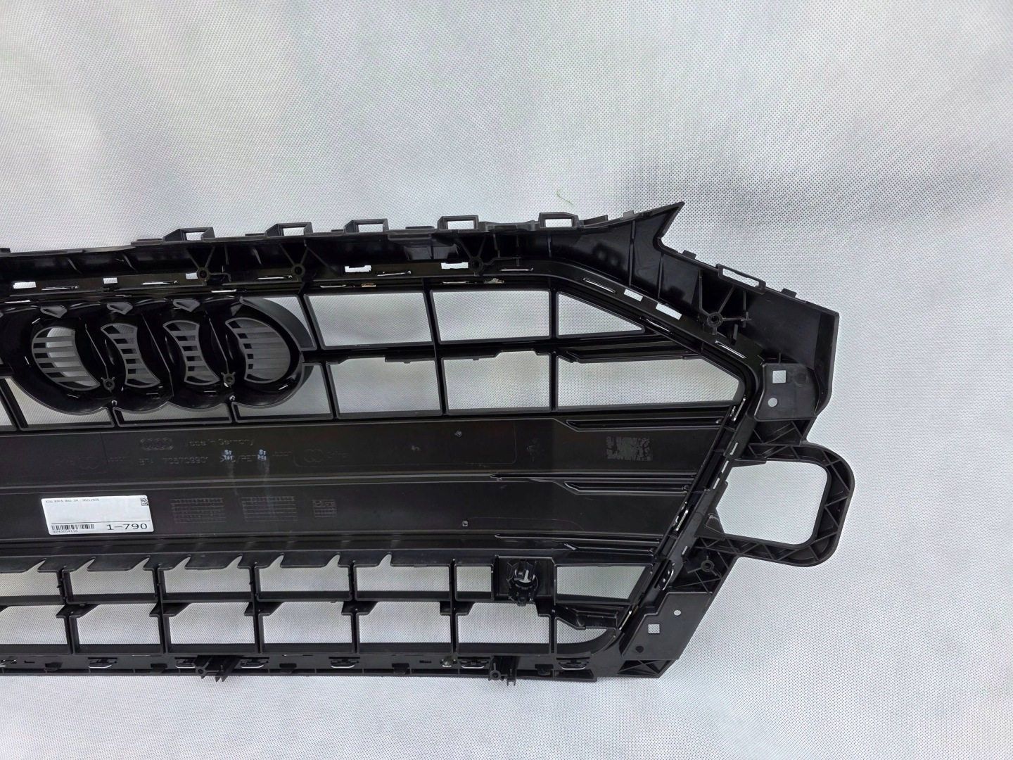 Audi A4 B9 Kühlergrill FRONTGRILL Kühlergitter 8W0853651DB - Thumbnail 11