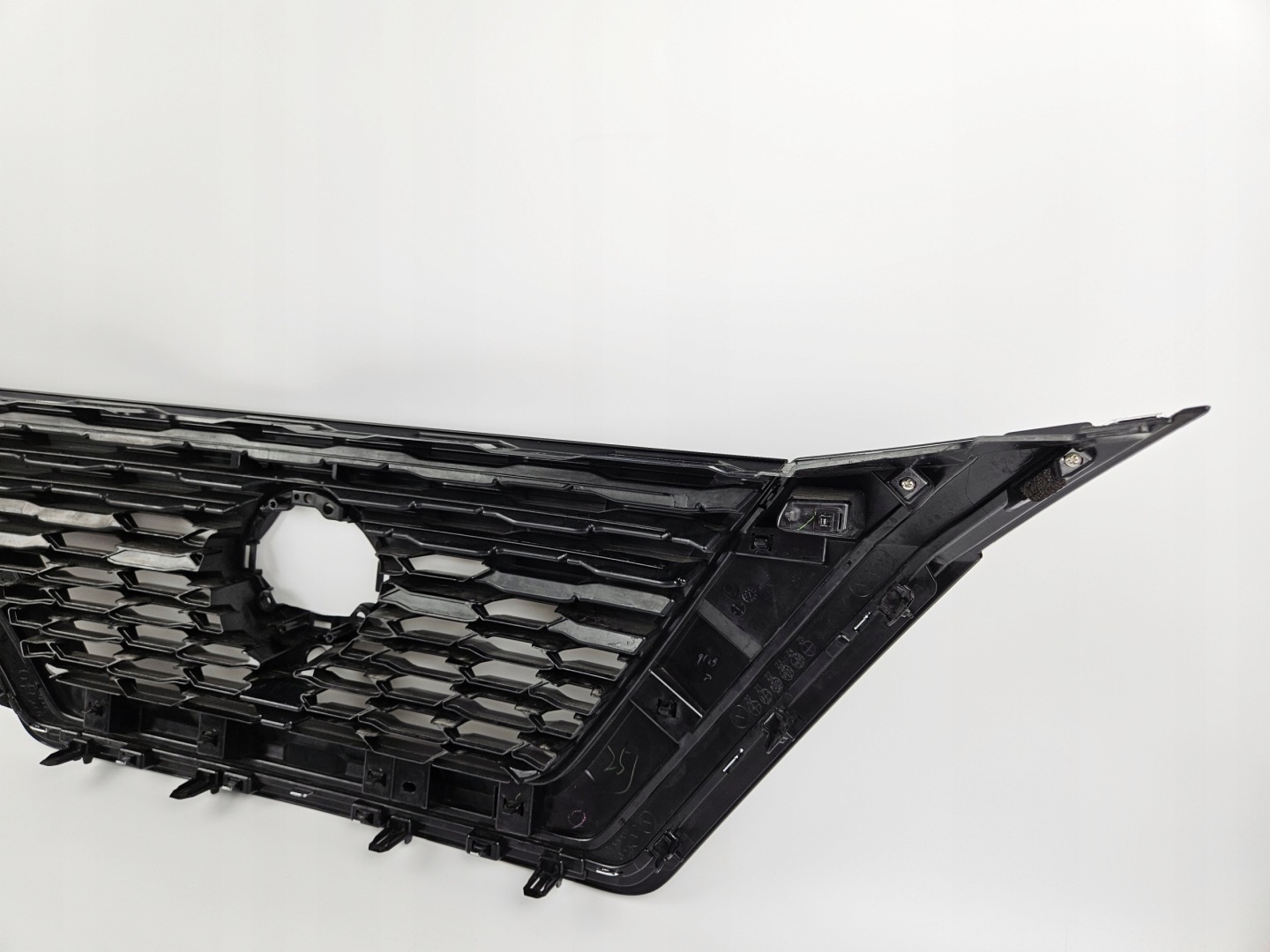 Nissan X-Trail T33 Kühlergrill FRONTGRILL Kühlergitter 623106RU0A - Thumbnail 12