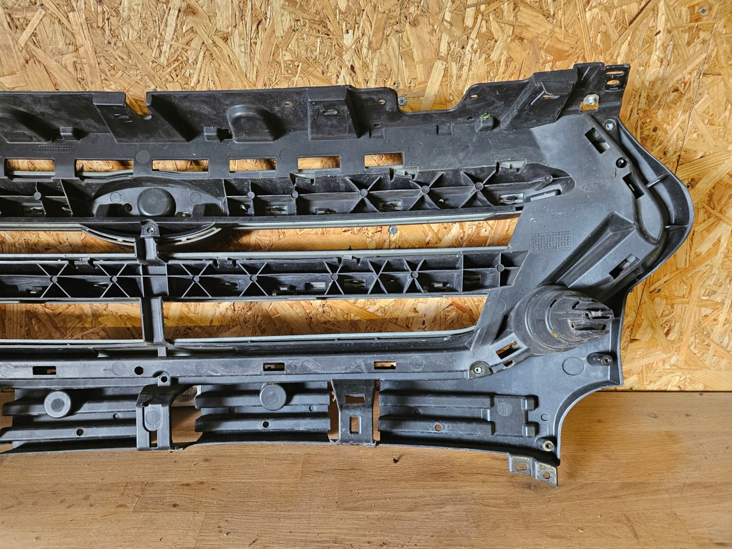 Ford Kuga II Mk2 Kühlergrill FRONTGRILL Kühlergitter 9836828477 - Thumbnail 6