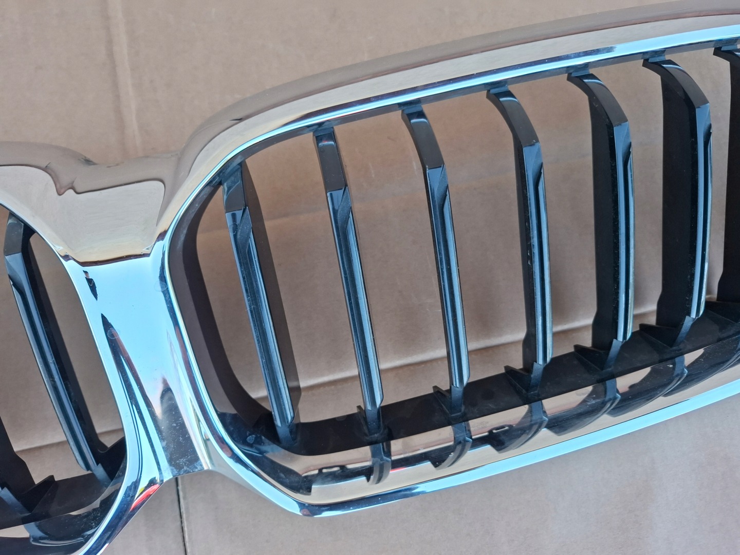 BMW X1 U11 Kühlergrill FRONTGRILL Kühlergitter - Thumbnail 4