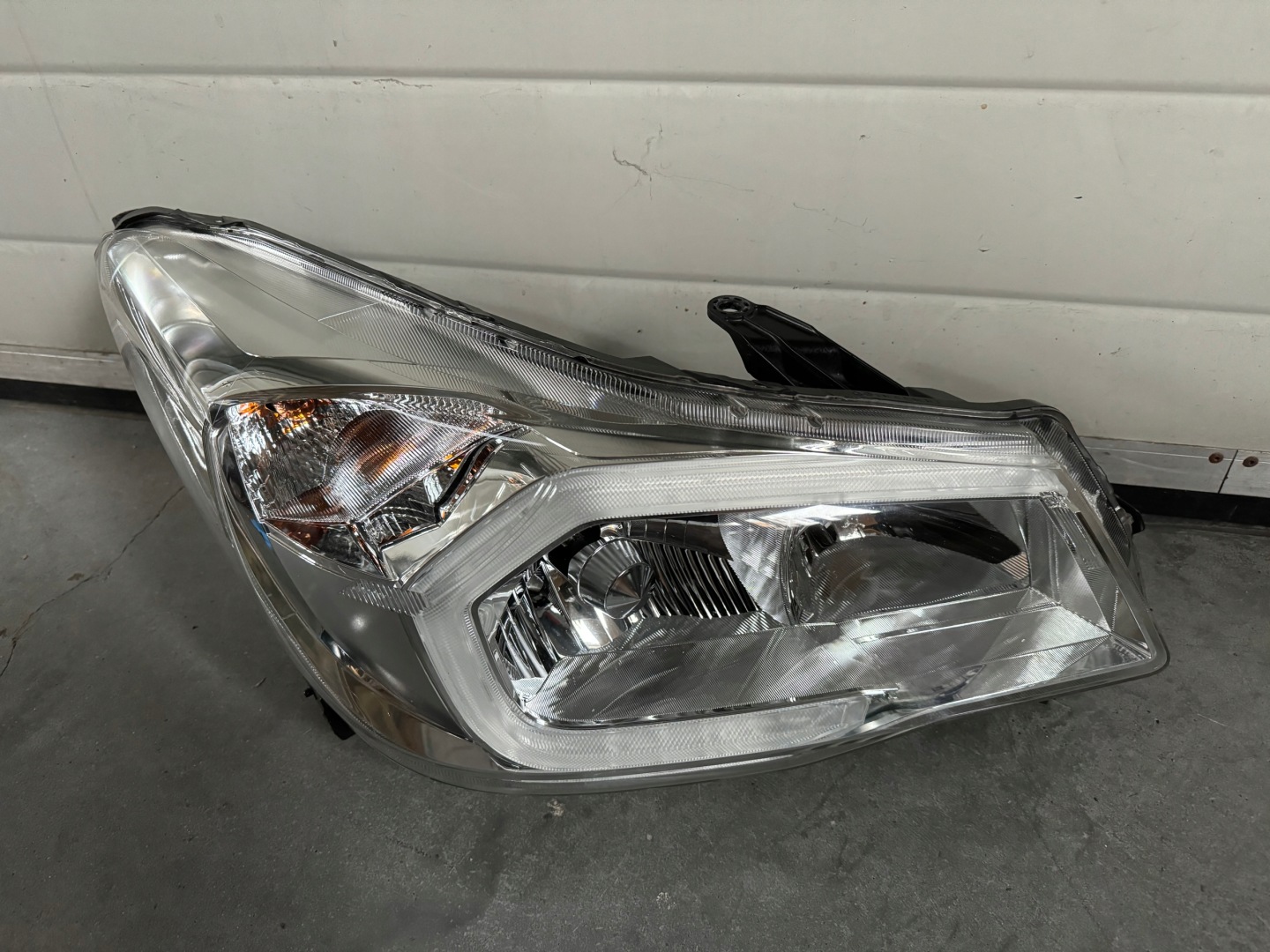 Frontscheinwerfer Subaru Forester SF Xenon Rechts Scheinwerfer Headlight - Thumbnail 1
