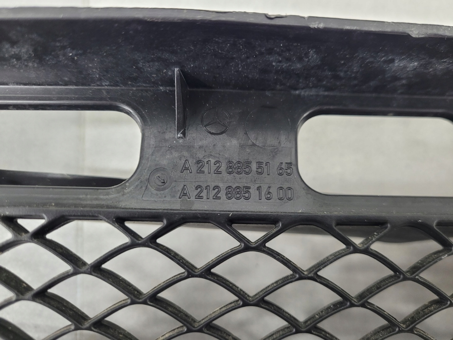 Mercedes-Benz E-Klasse W212 Kühlergrill FRONTGRILL Kühlergitter A2128851600 - Thumbnail 9