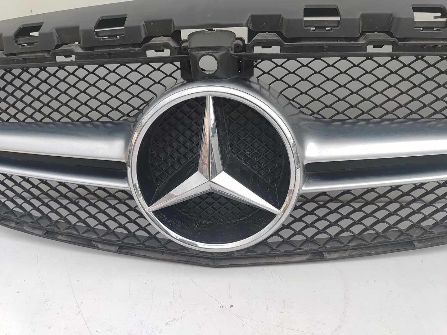 Mercedes-Benz C-Klasse W205 Kühlergrill FRONTGRILL Kühlergitter A2058880523 - Thumbnail 7