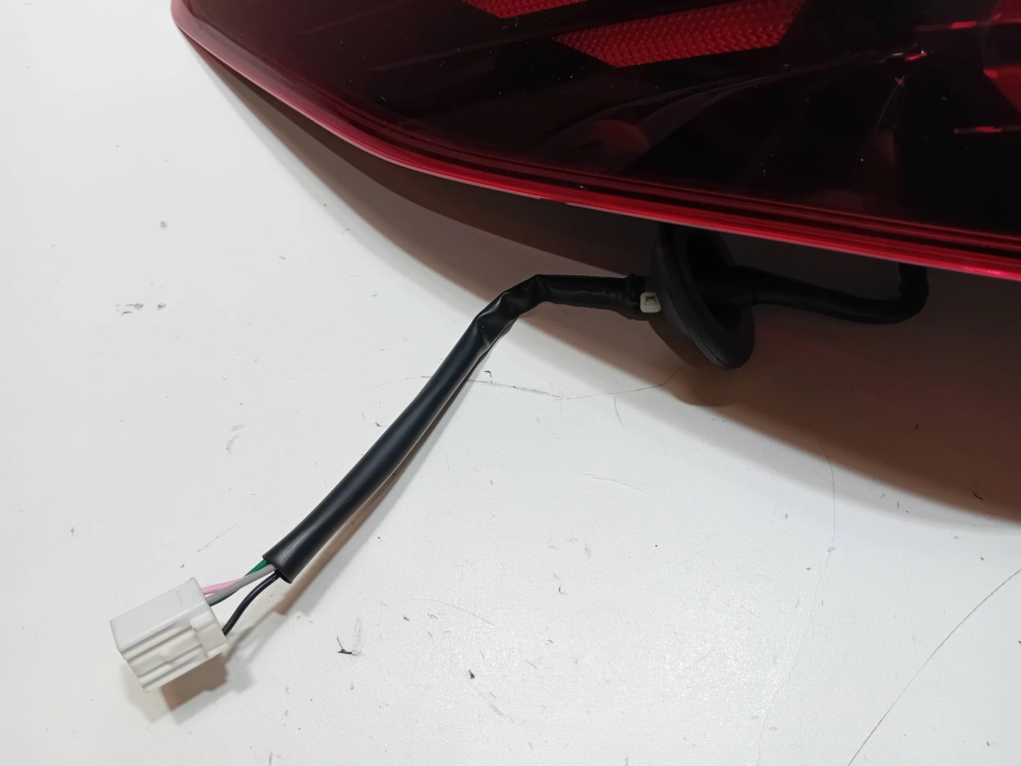 Hyundai Elantra EL Rückleuchte 92401F2500 Rearlamp - Thumbnail 6