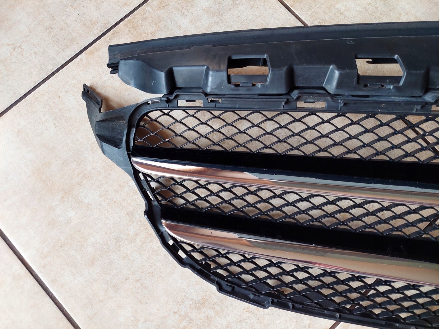 Mercedes-Benz C-Klasse W205 Kühlergrill FRONTGRILL Kühlergitter A2058851165 - Thumbnail 4