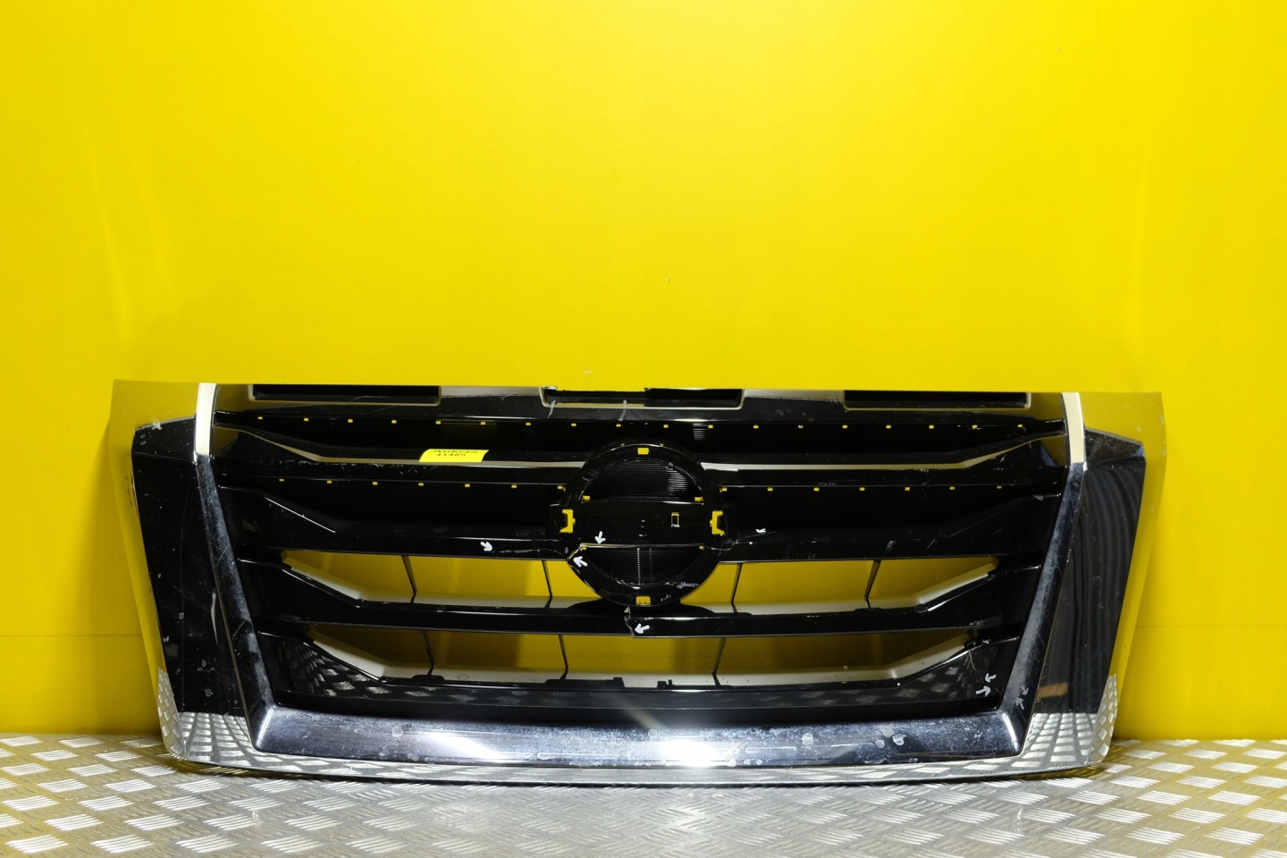 Nissan Pathfinder R51 Kühlergrill FRONTGRILL Kühlergitter - Thumbnail 1