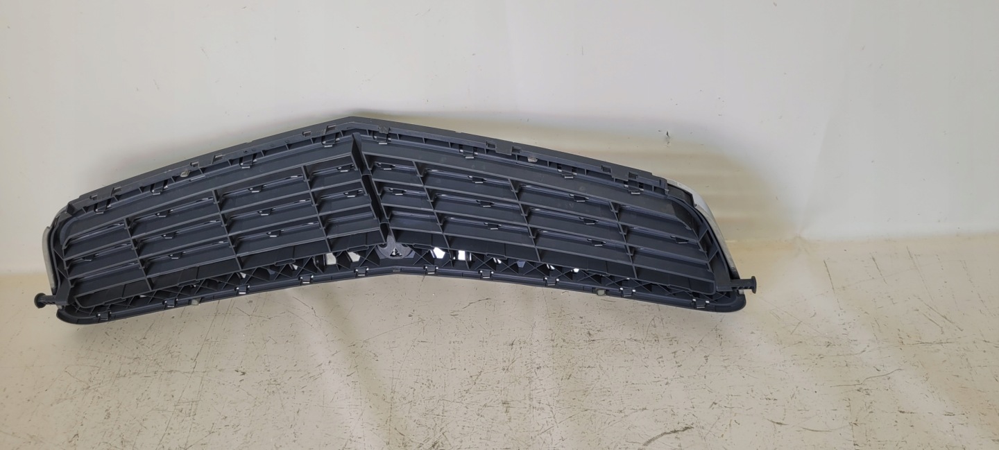 Mercedes-Benz C-Klasse W204 Kühlergrill FRONTGRILL Kühlergitter - Thumbnail 8