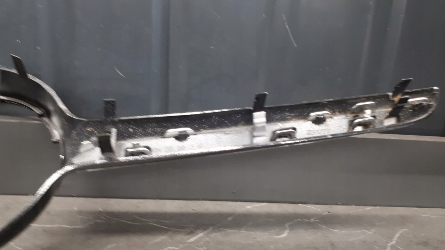 Mercedes-Benz C-Klasse W205 Kühlergrill FRONTGRILL Kühlergitter A2058880560 - Thumbnail 9