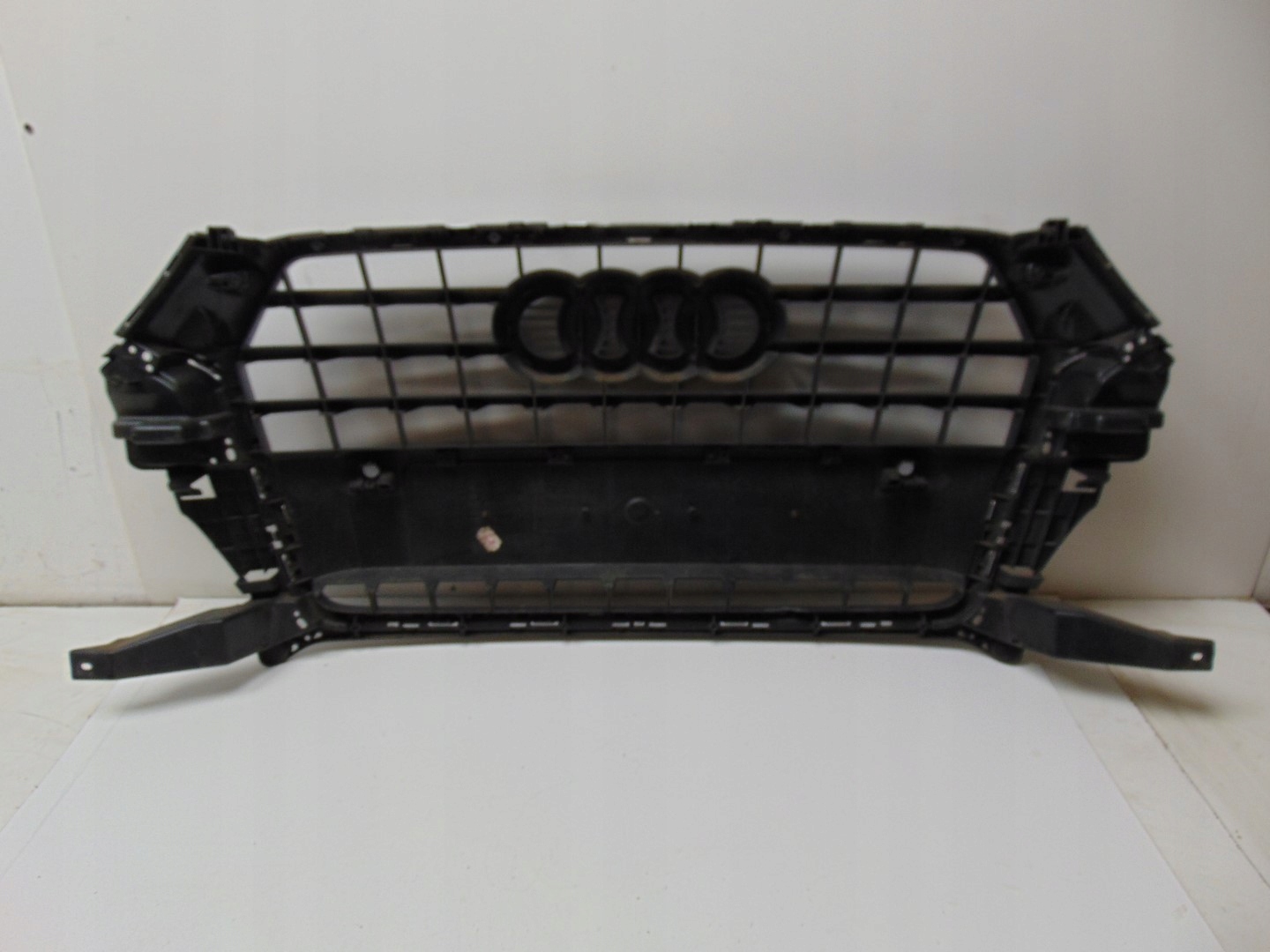 Audi Q3 Kühlergrill FRONTGRILL Kühlergitter 8U0853653M - Thumbnail 12